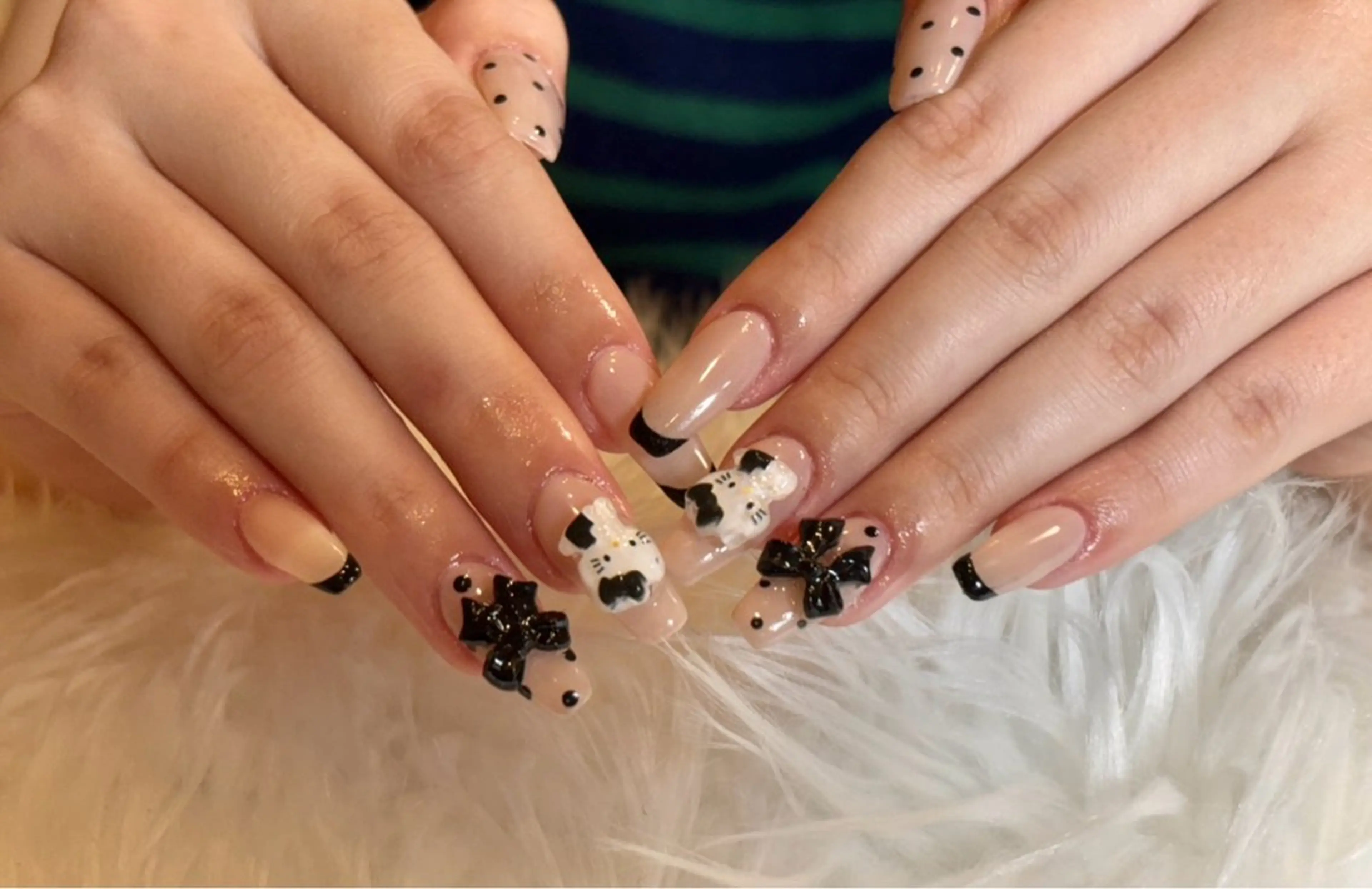 ネイル ハンドネイル コネコ ネイルサロンのネイルデザイン