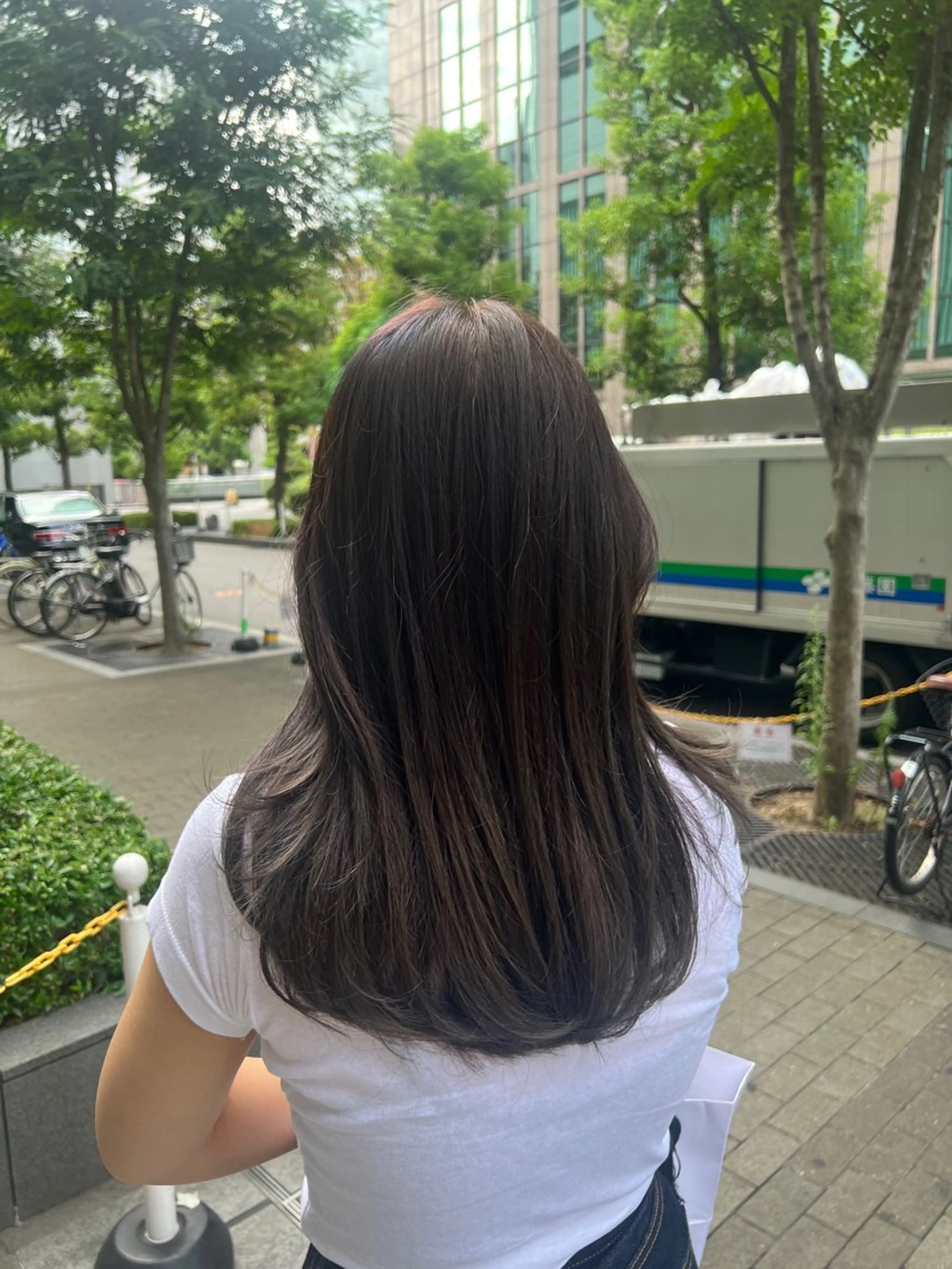 セミロング カラー グレージュ オリーブグレージュ オリーブグレー 韓国風ヘア beleefric 🩵チセのヘアスタイル