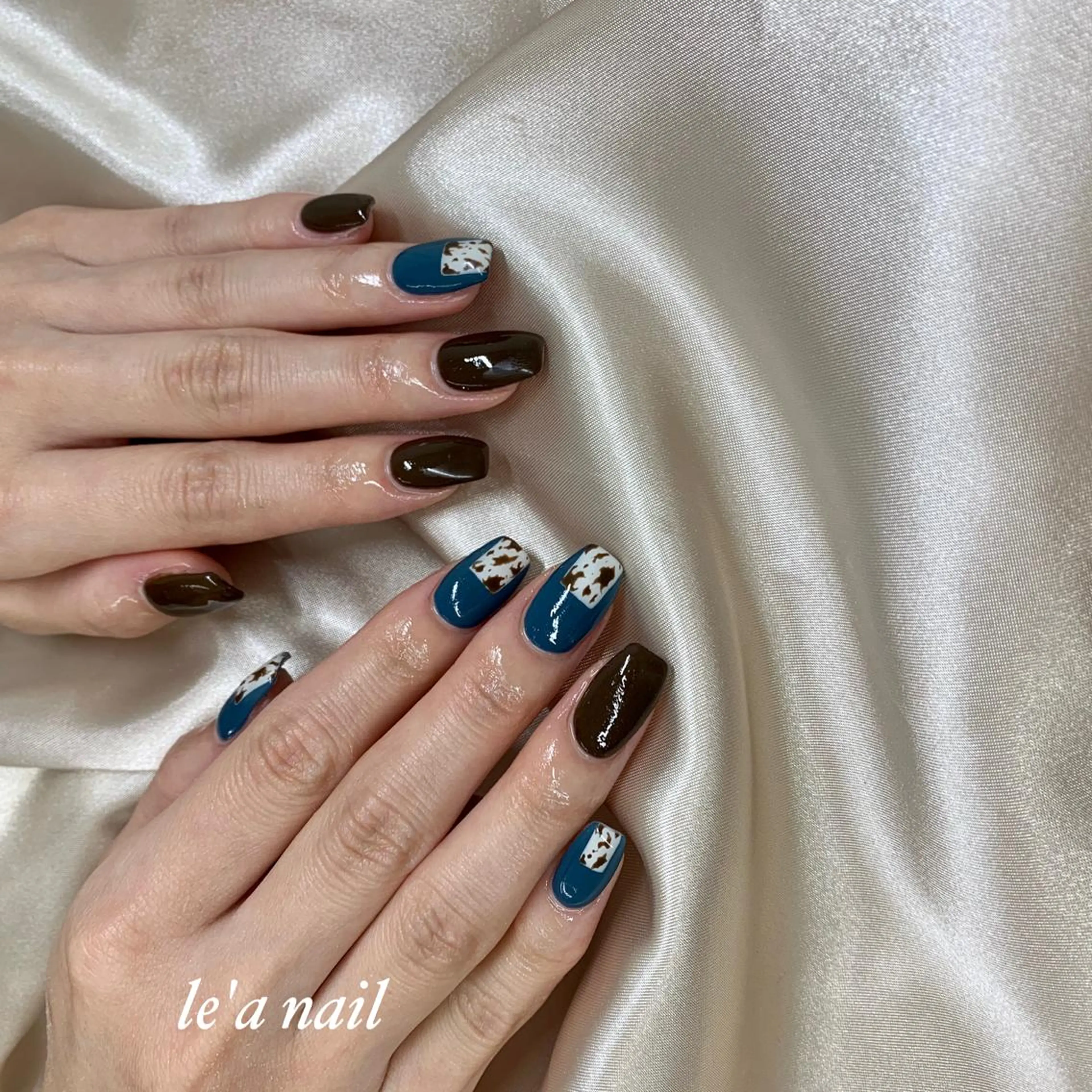 ネイル アニマル柄 ニュアンスネイル スクエアネイル pu muのネイルデザイン