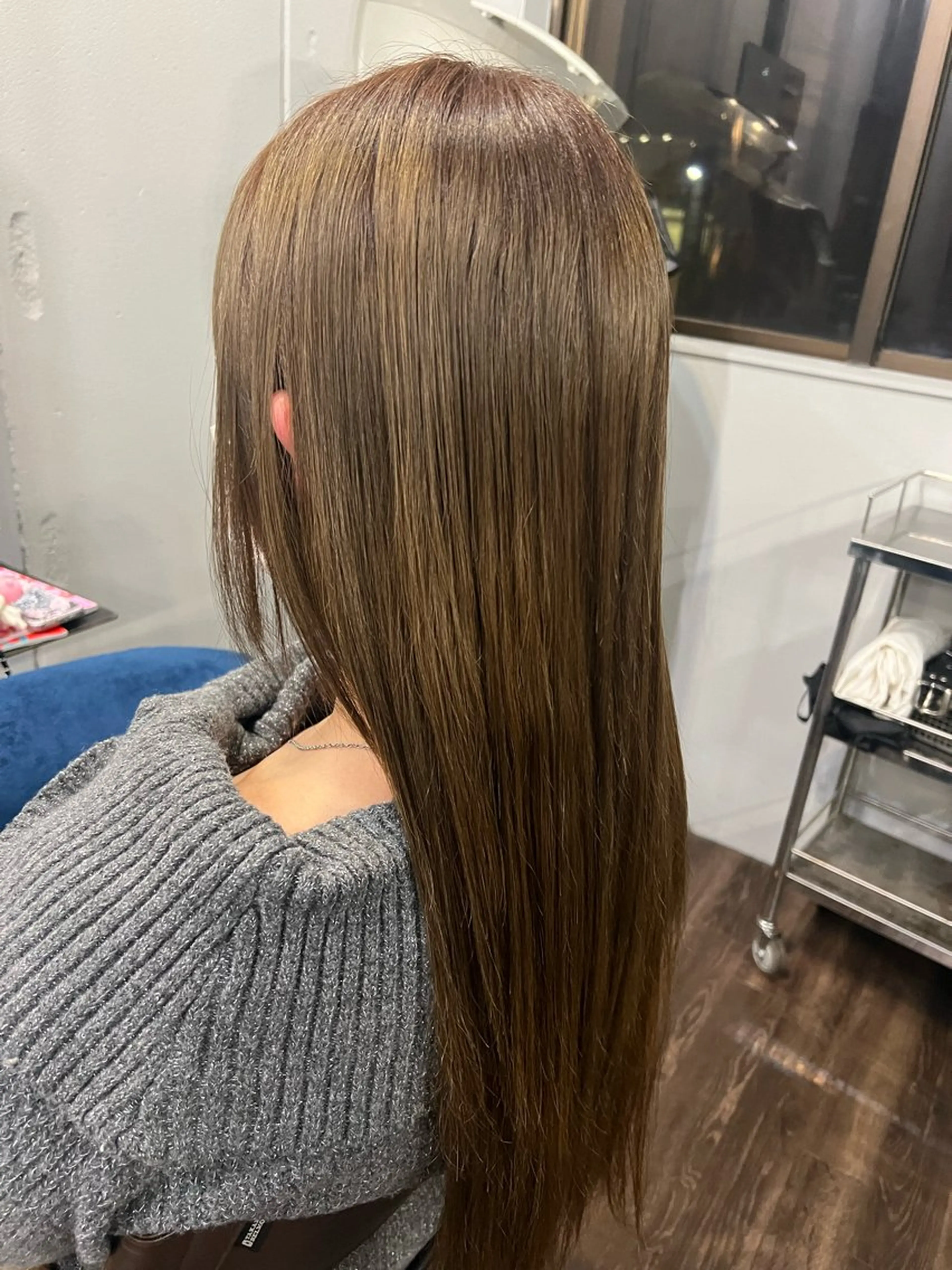 ロング カラー デザインカラー ハイライトカラー ハイトーンカラー ハイライト ヘアカラー トリートメント terra🌈大久保 睦美のヘアスタイル