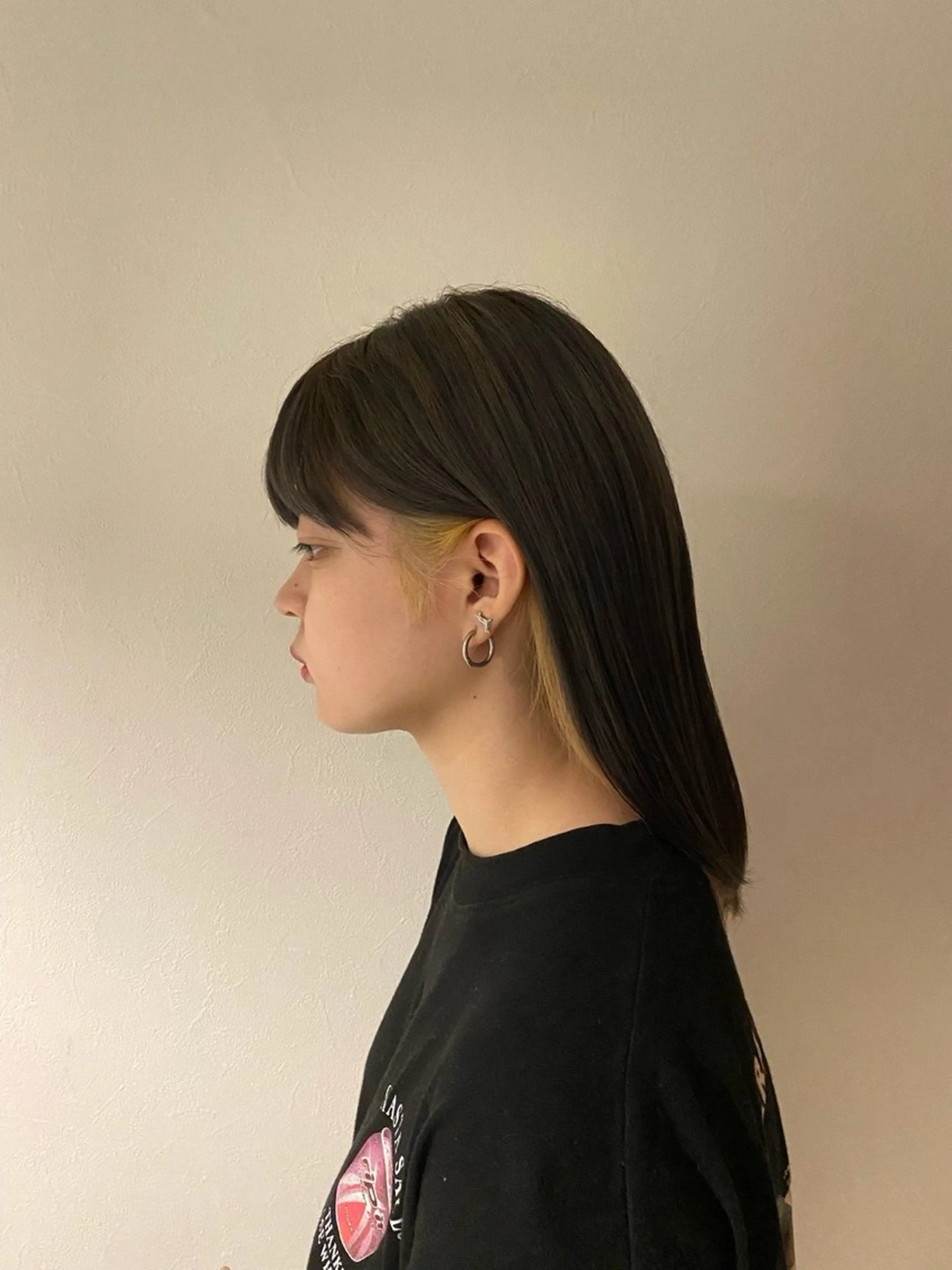 カラー 楠原 透羽のヘアスタイル