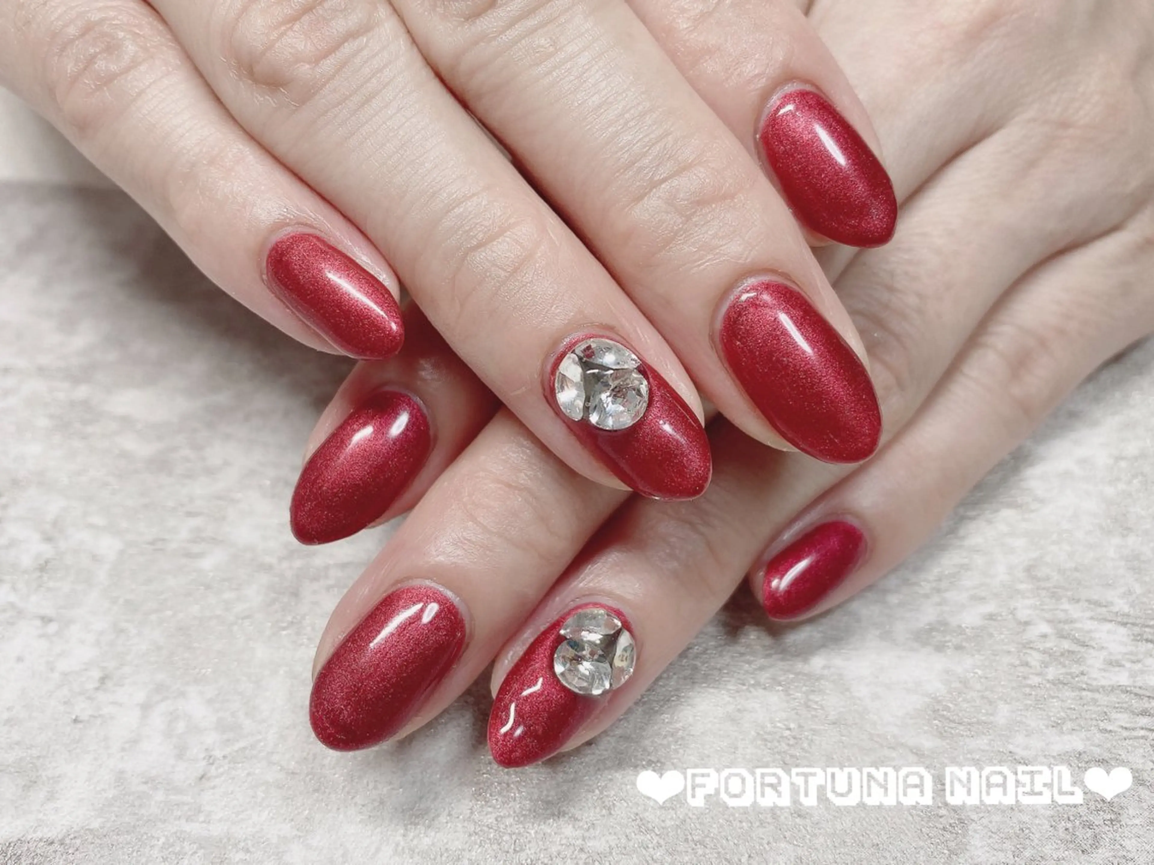 ネイル ハンドネイル ハンドケア Nail •Head スパFortunaのネイルデザイン