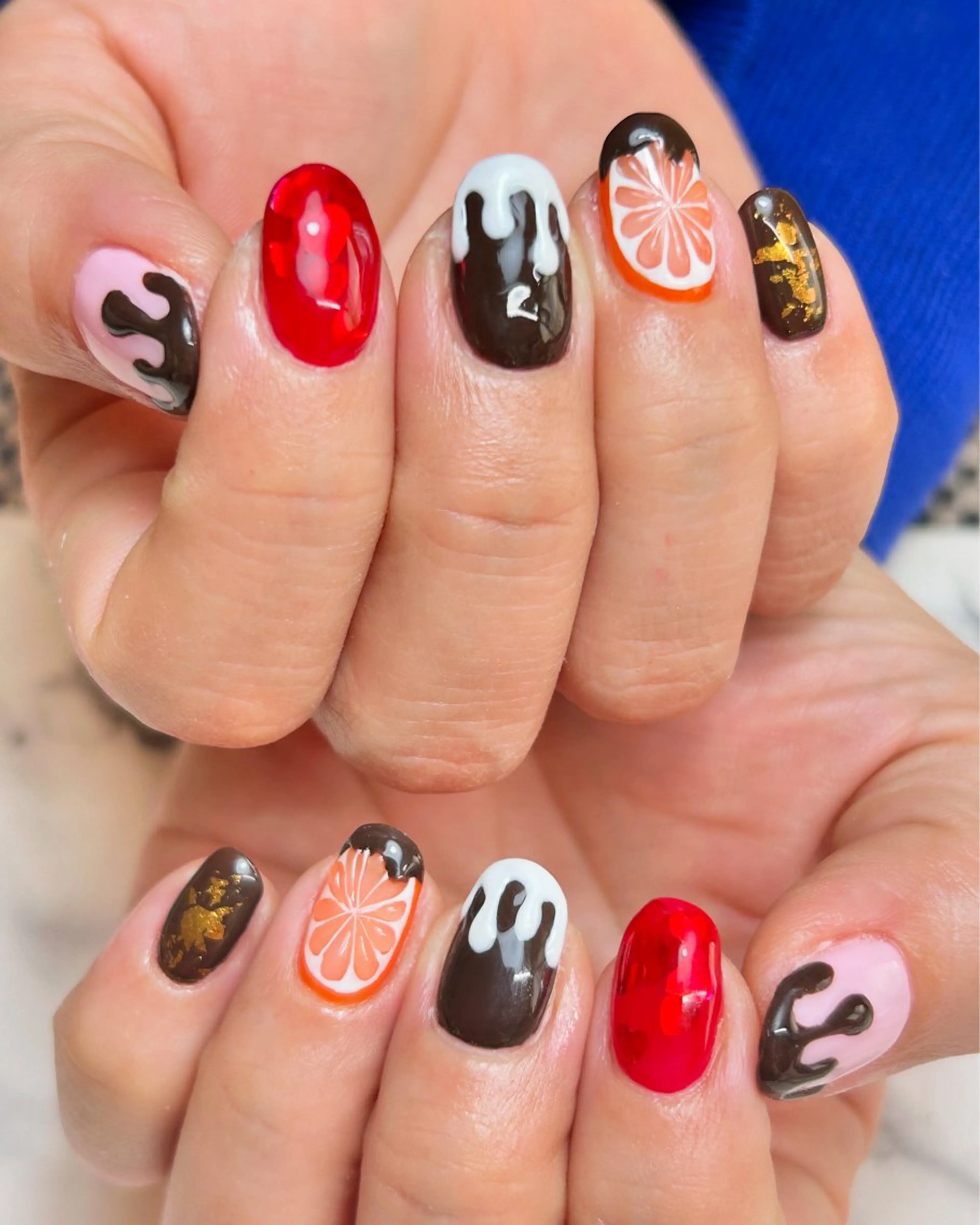 ネイル アートネイル ジェルネイル ハート ロングネイル オレンジ プライベートサロン マニフィークのネイルデザイン