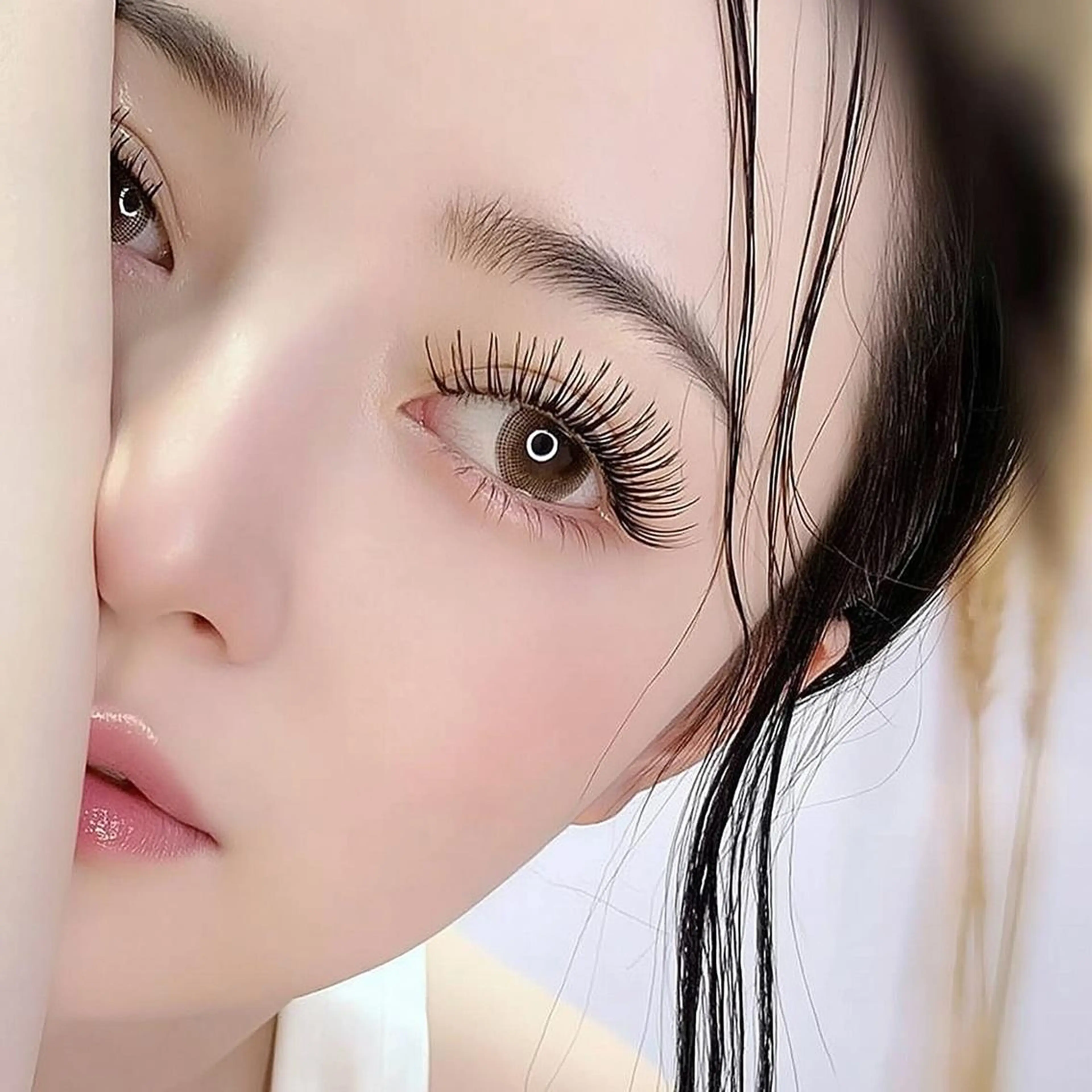 マツエク・マツパ 束感まつ毛 韓国風マツエク パリジェンヌラッシュリフト まつげパーマ マツパ PLATINUM DOLL arisaのマツエク・マツパデザイン