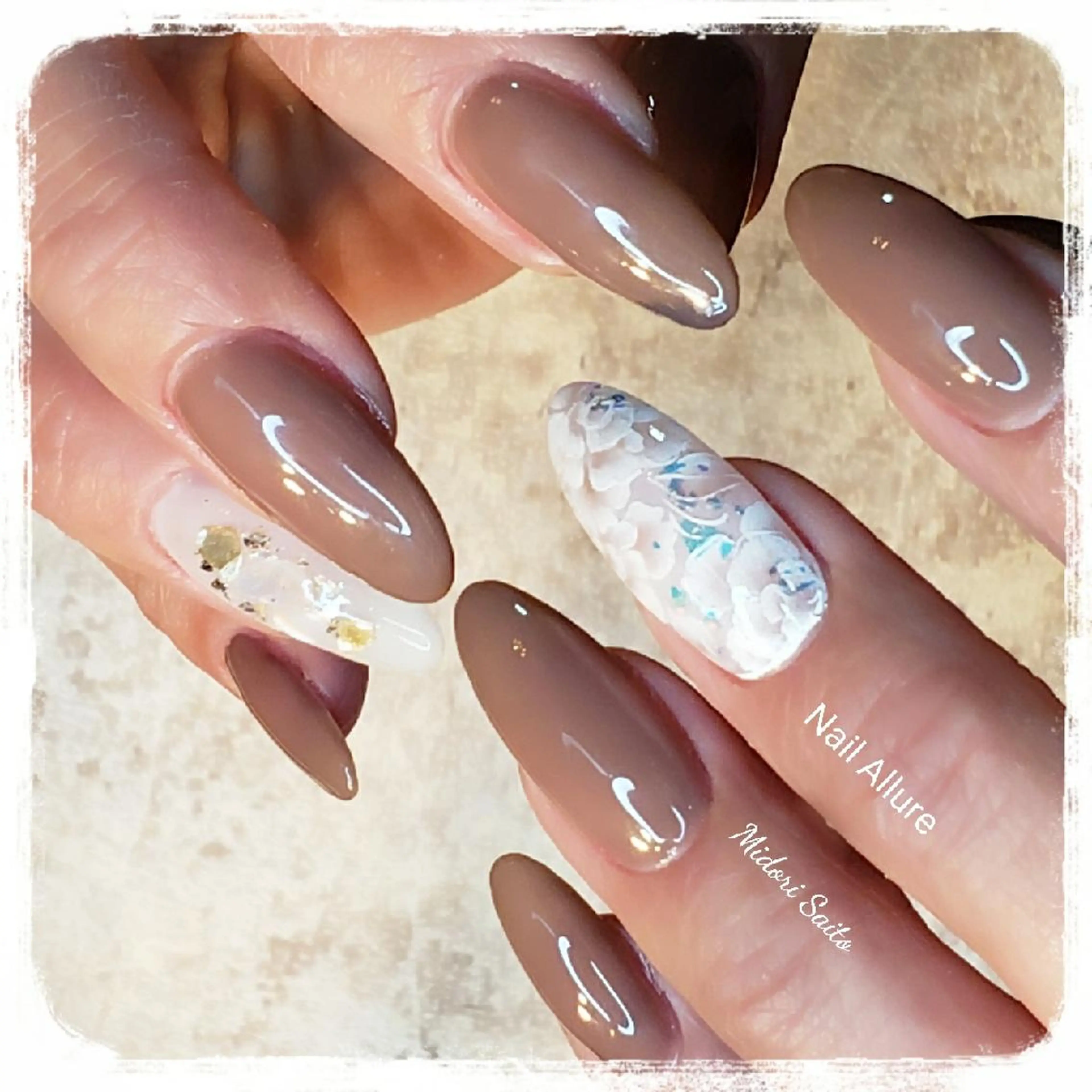 セミロング Nail Allure(ネイル アルーア)所属・Nail Allureのネイルデザイン