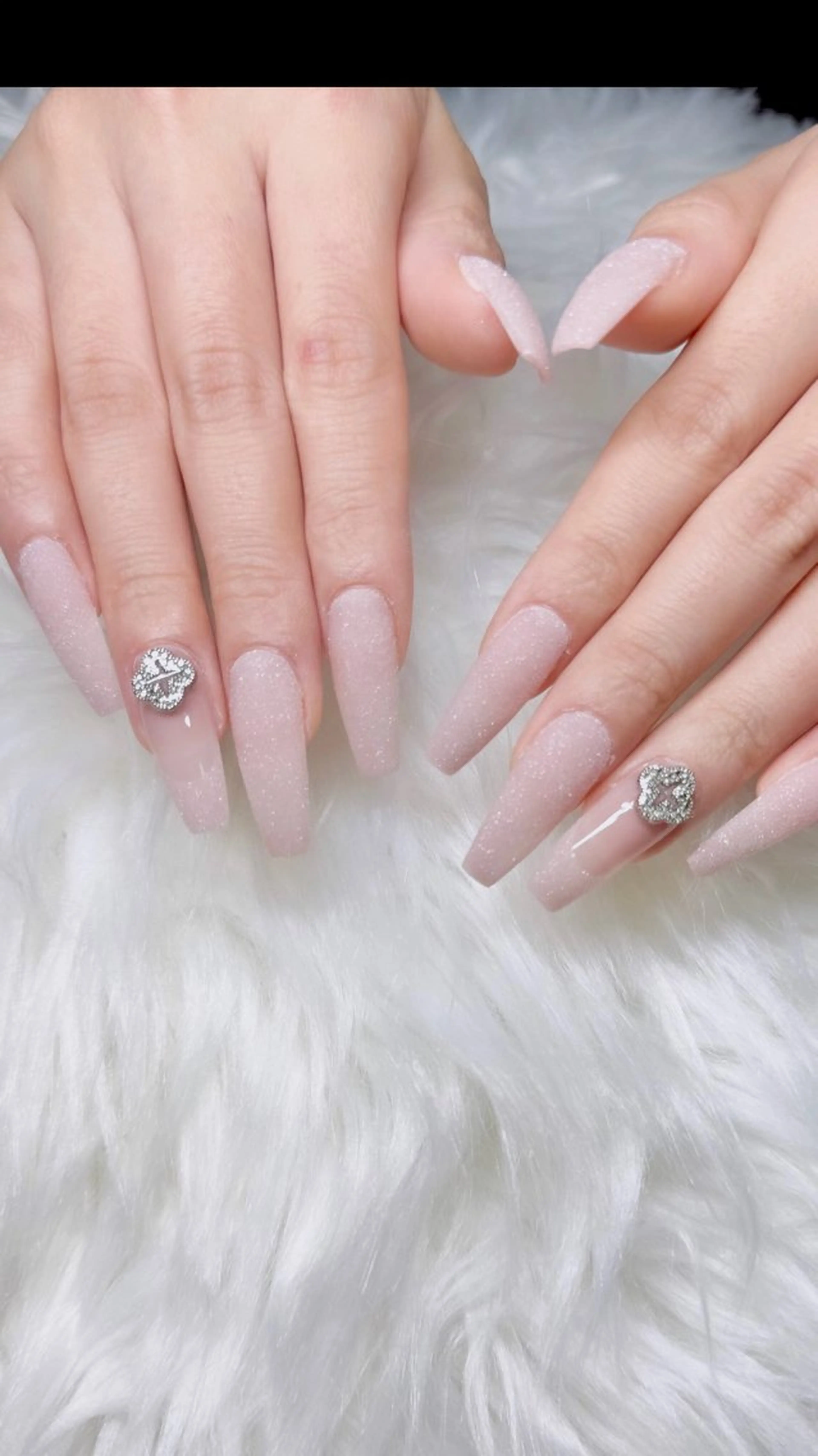 ネイル フレンチネイル 🎀RU ALLY オーナー　YUU💎のネイルデザイン