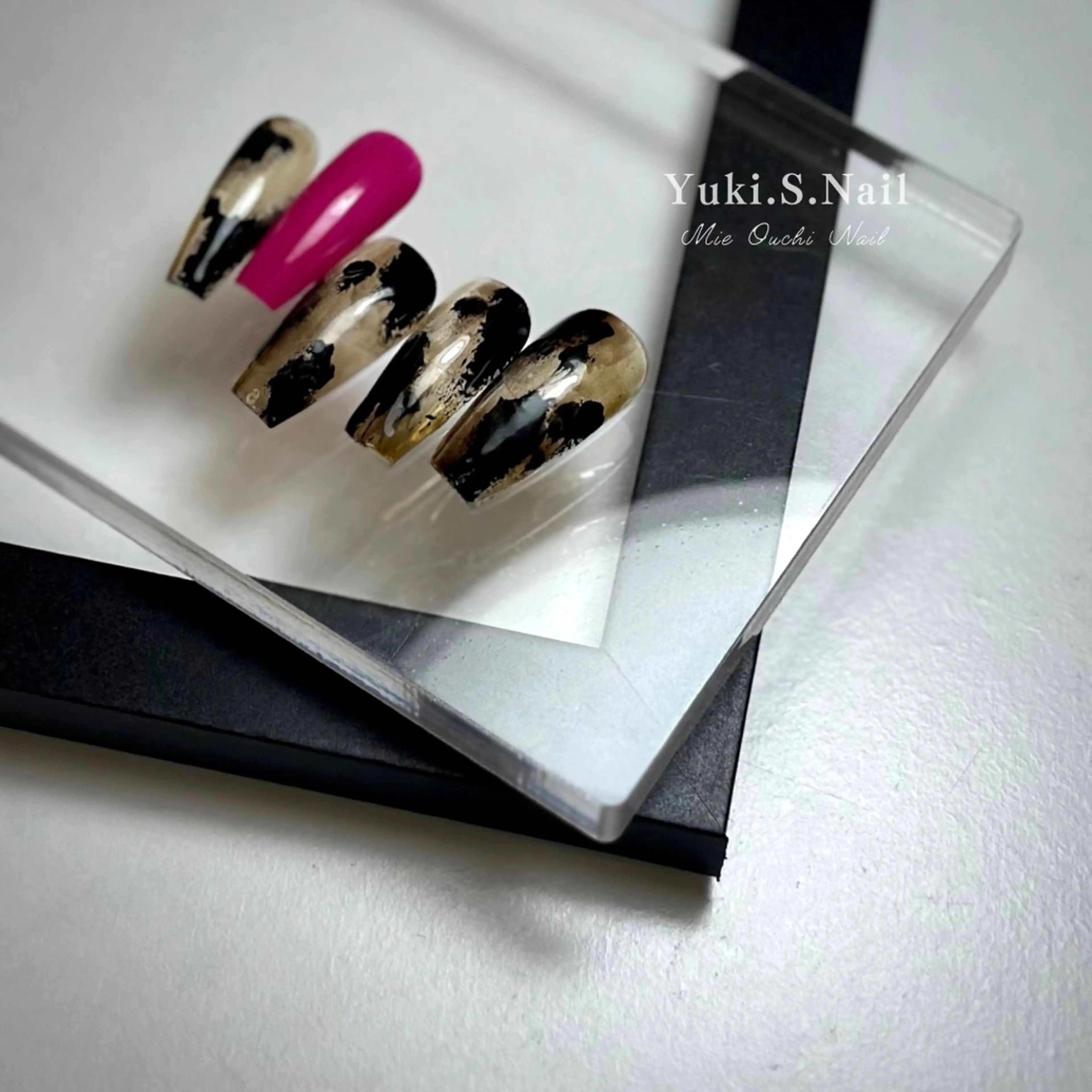 ロング ハンドネイル Yuki S.Nailのネイルデザイン