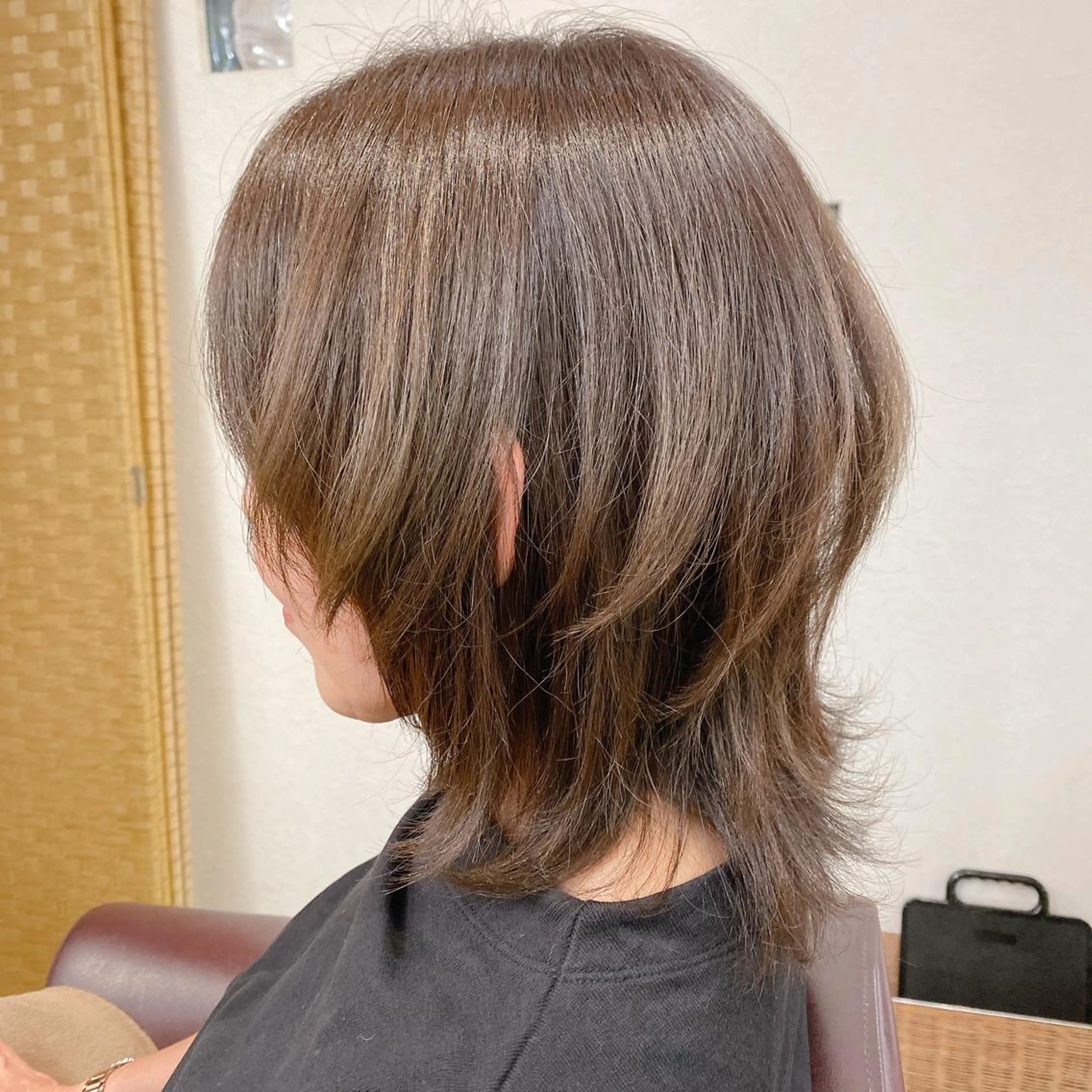 ミディアム ボブ ウルフカット 三浦 健太郎のヘアスタイル