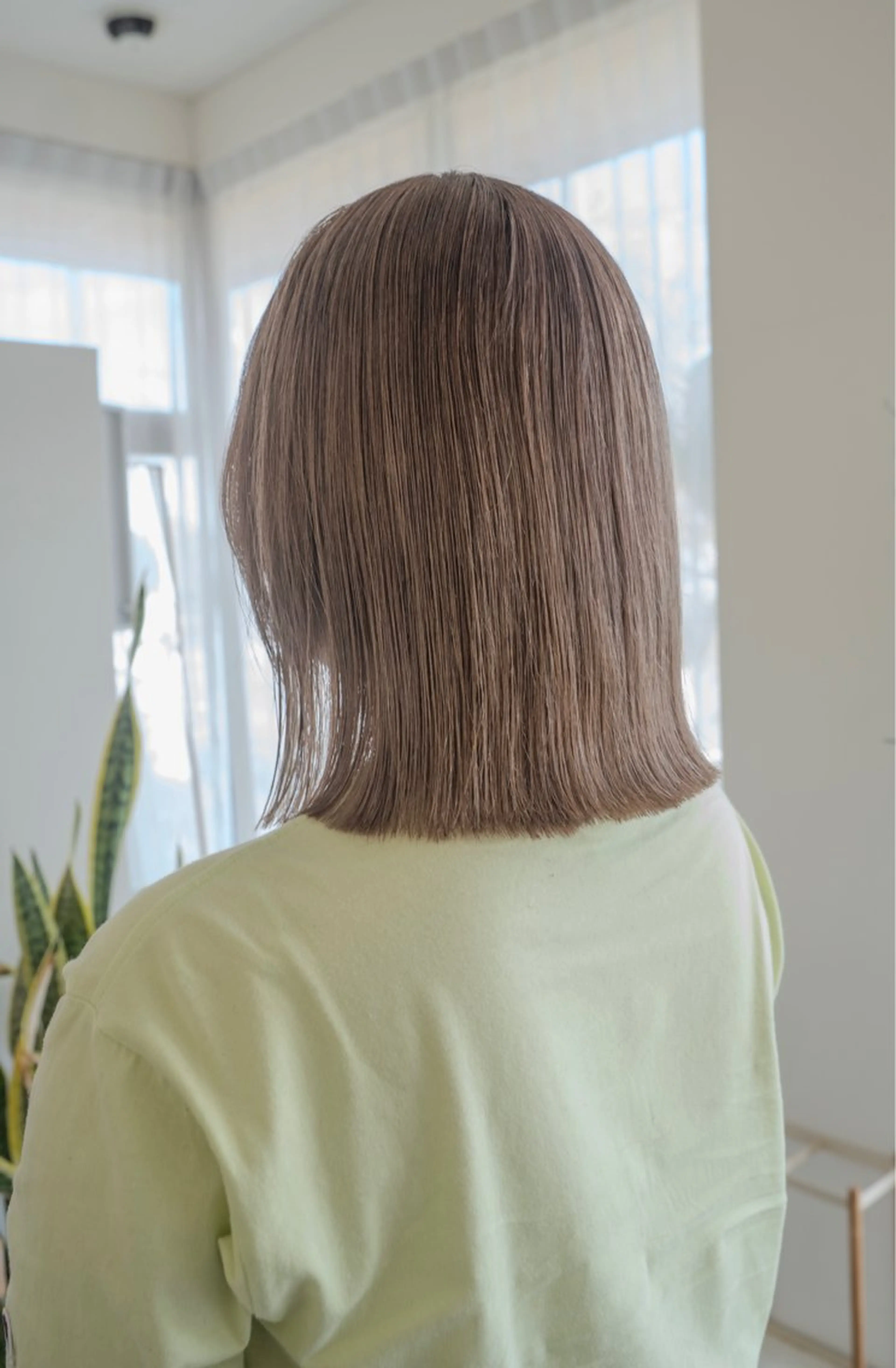 ミディアム カット ヘアカラー 瀬長なおみ U too e'sのヘアスタイル