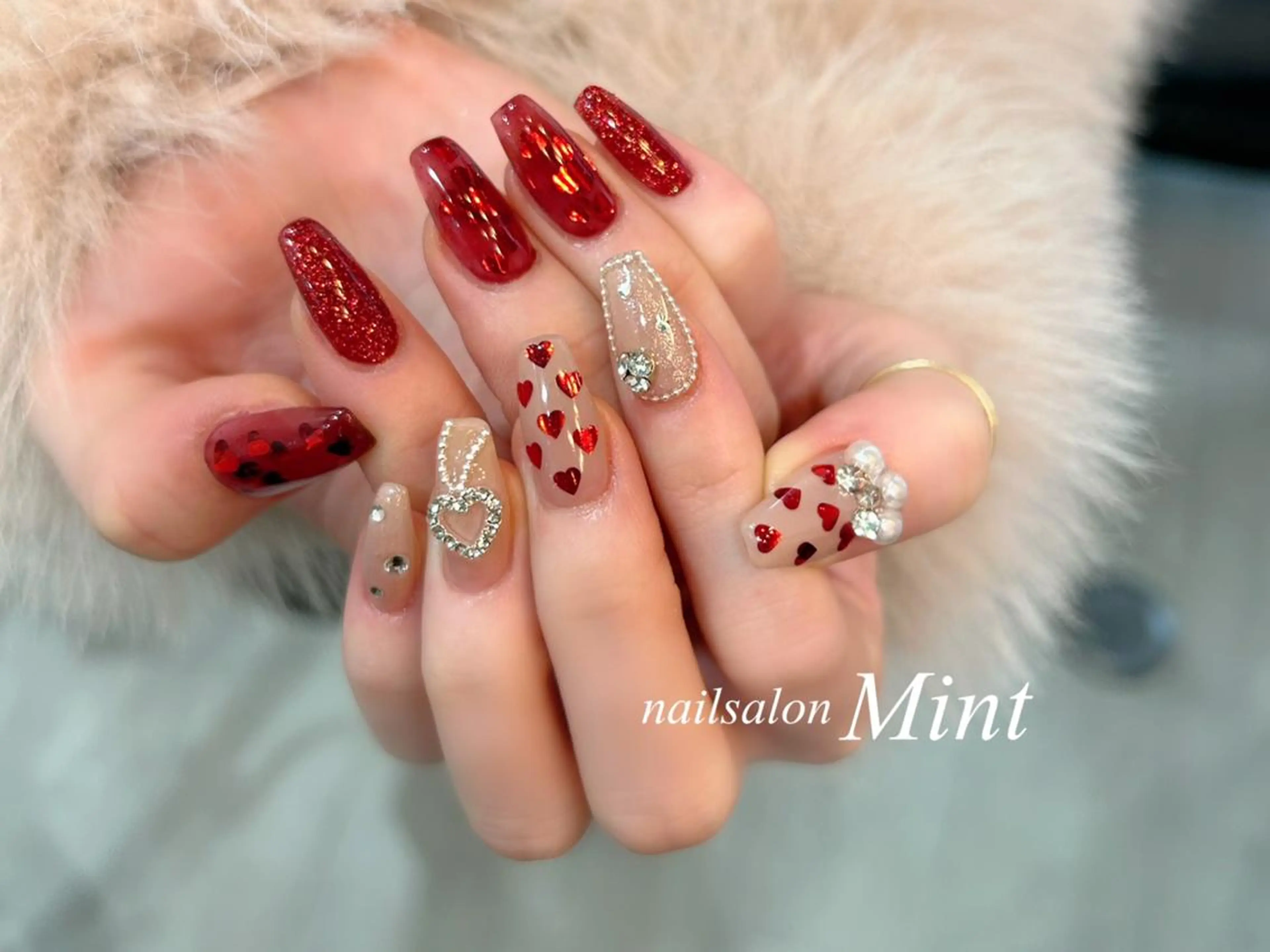 セミロング ハンドネイル ハンドケア nailsalon mintのネイルデザイン