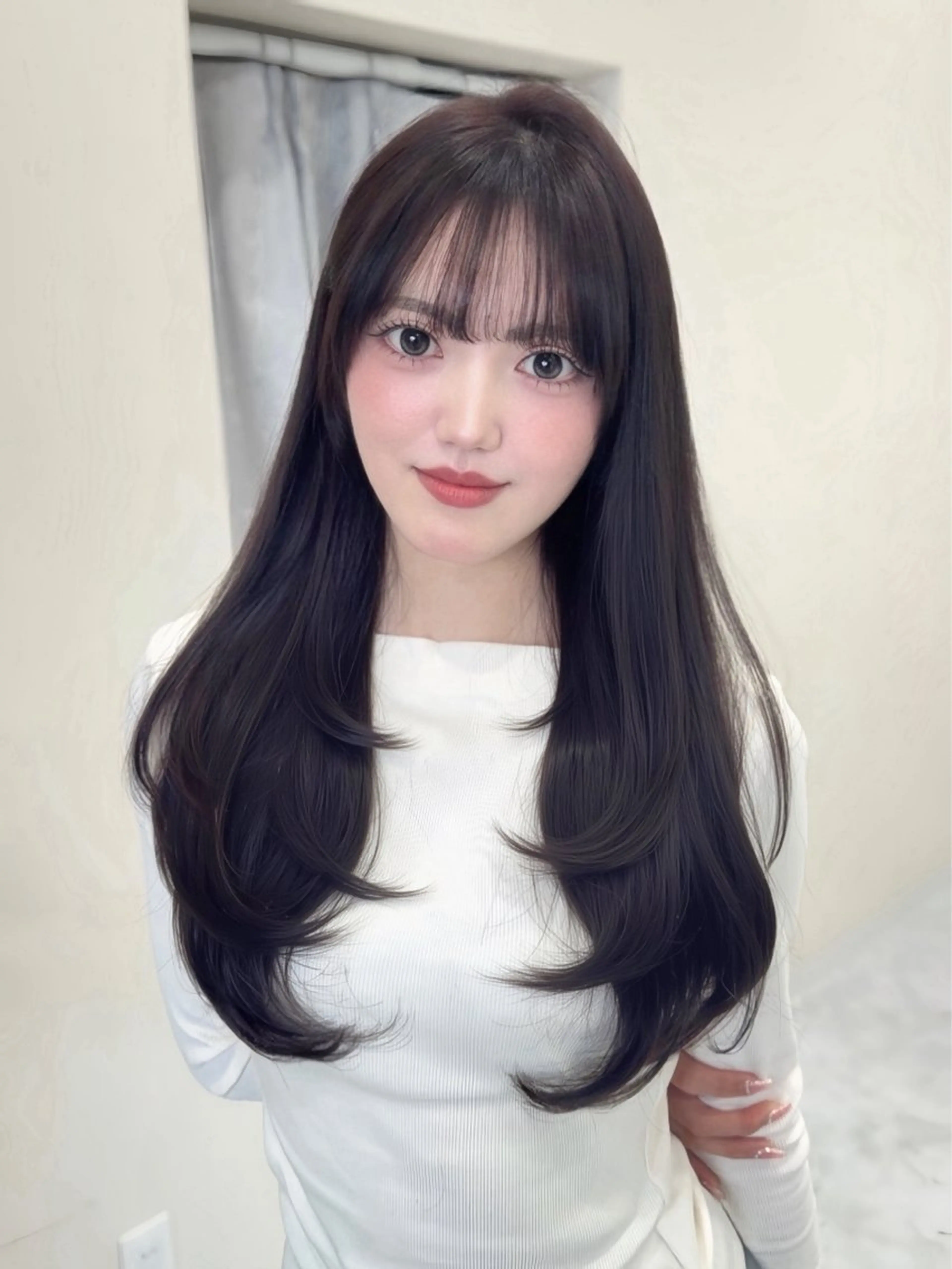 ロング カラー ヘアアレンジ ロングレイヤー グレージュ ラベンダーカラー ラベンダーグレージュ ラベンダーグレー 加藤あいり／大人 可愛いモテカラー♡のヘアスタイル