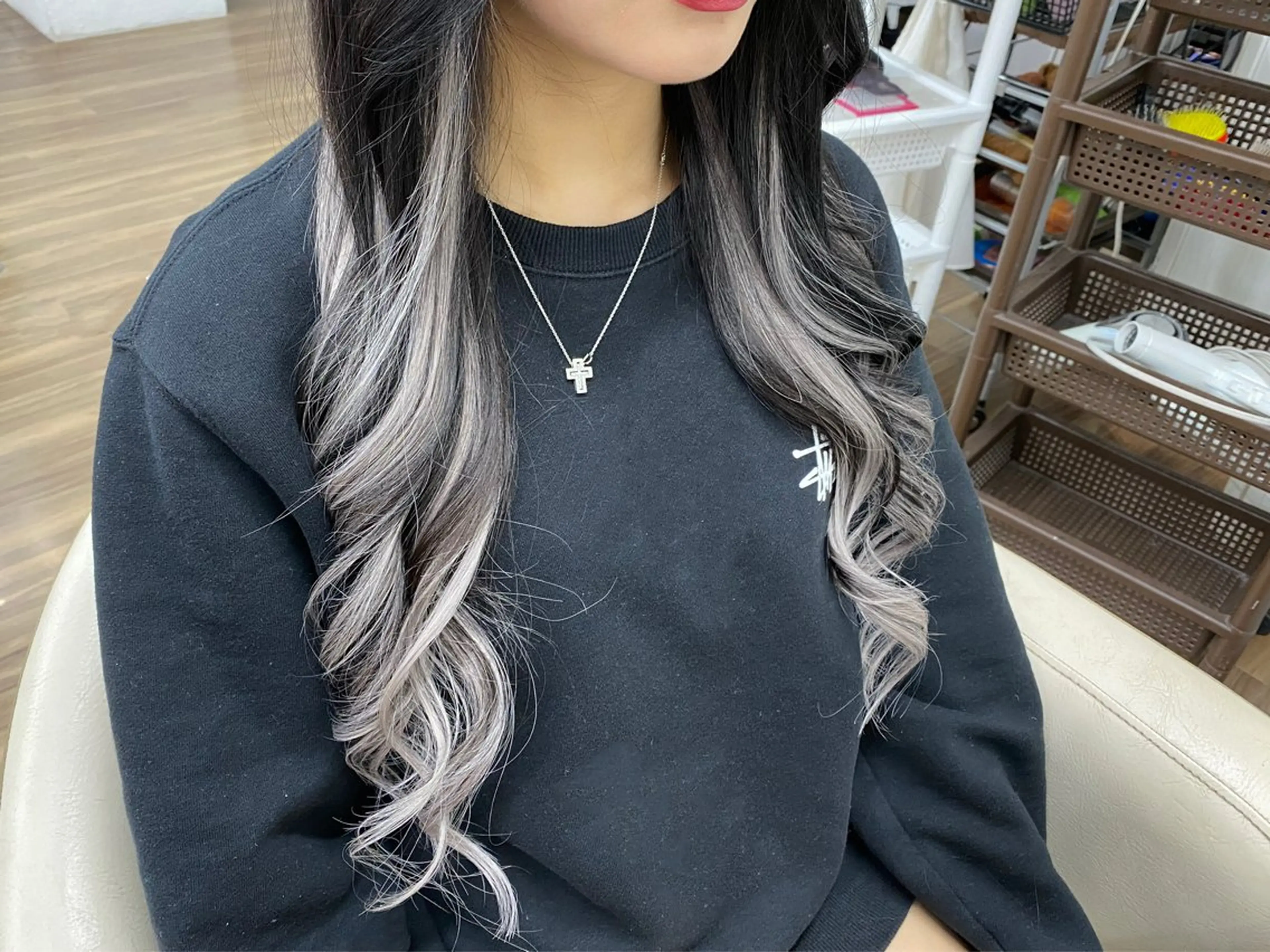 ロング シールエクステ エクステ GLOSS♡ ヤマガミコウジのヘアスタイル