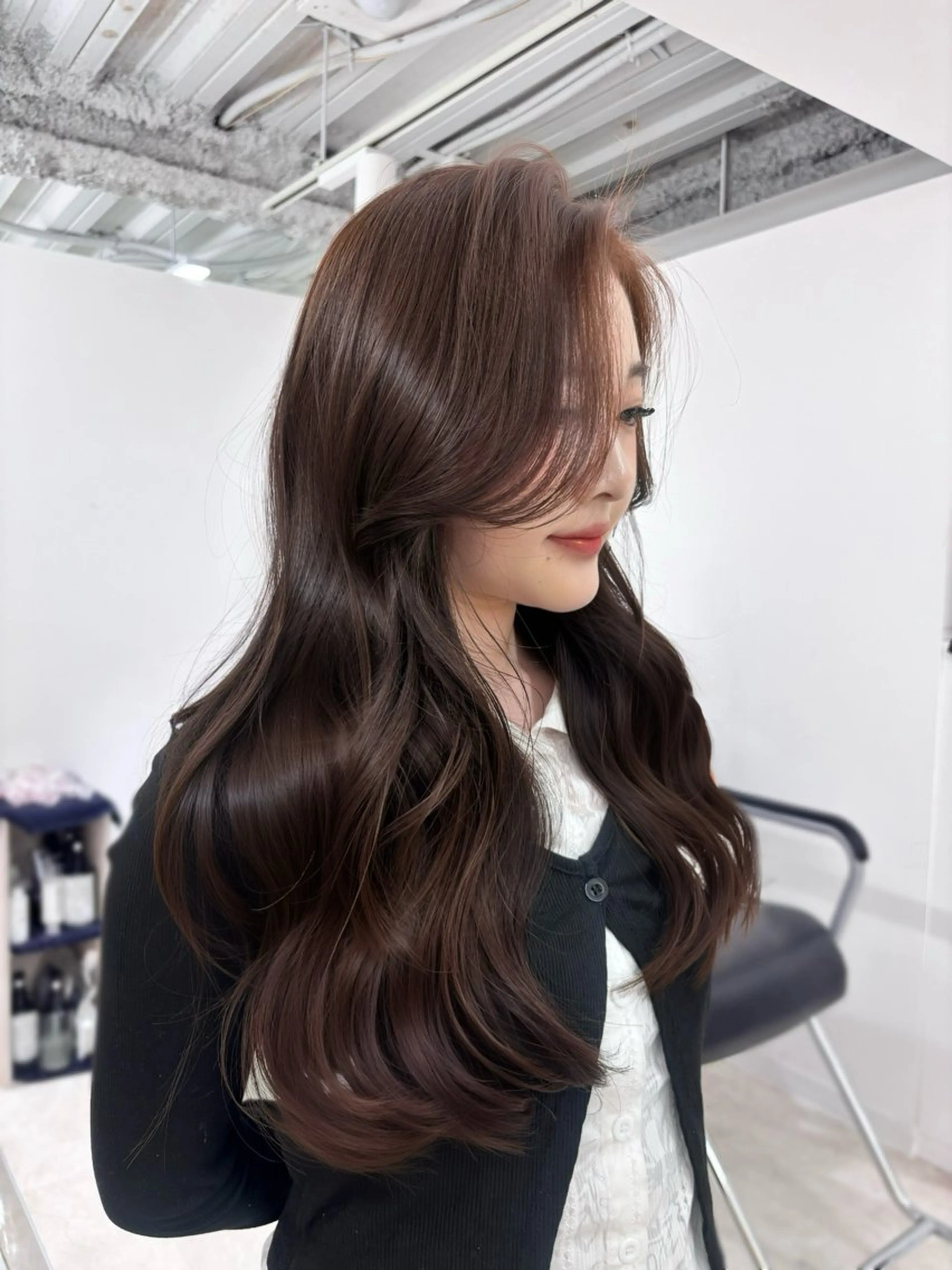 ロング カラー ブリーチ 透明感カラー ブリーチなしカラー ヘアカラー YOLO 渋谷 nanamiのヘアスタイル