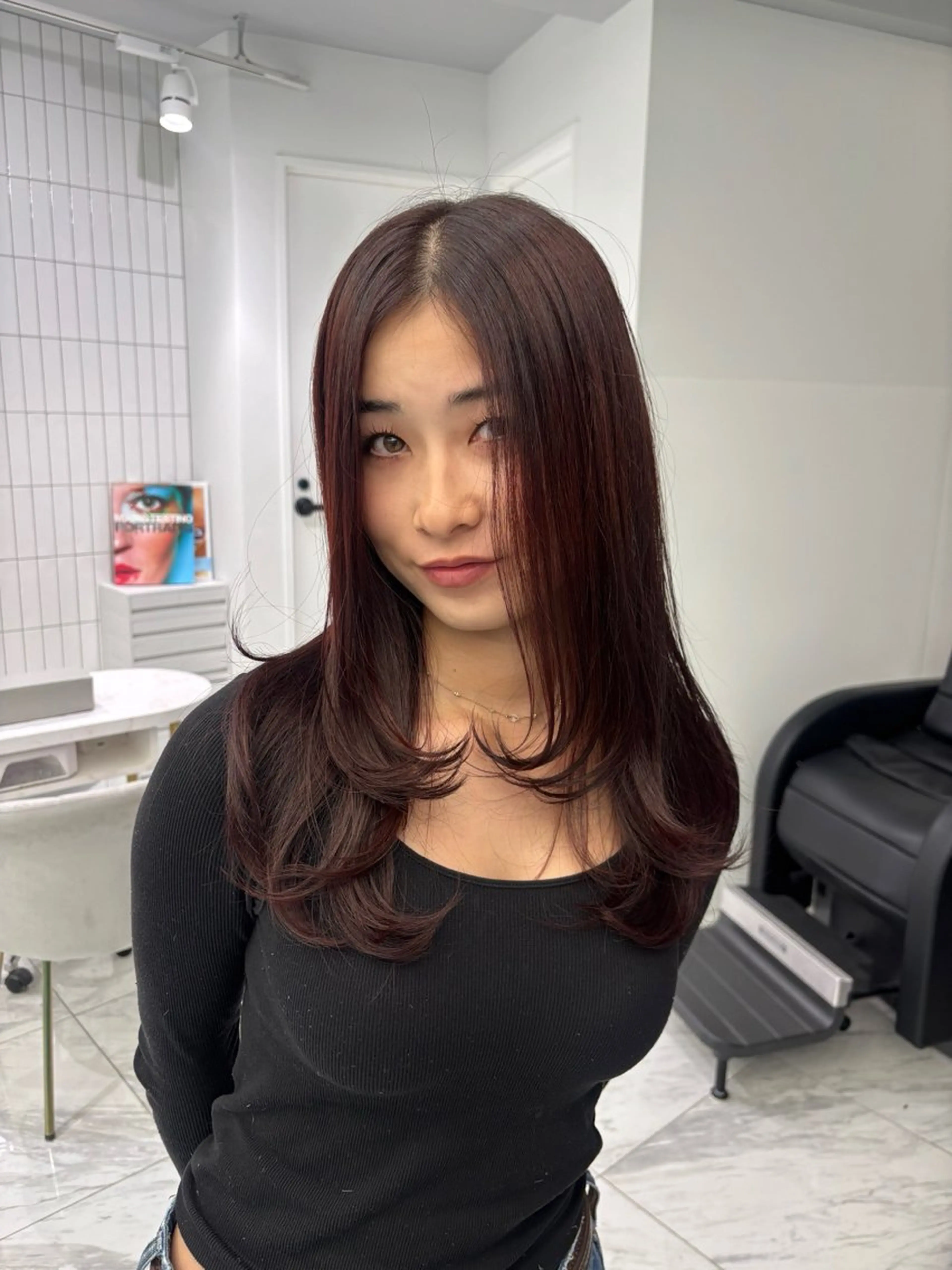 ロング カット ヘアカラー ハイトーン／ レイヤーmiyu🪽のヘアスタイル