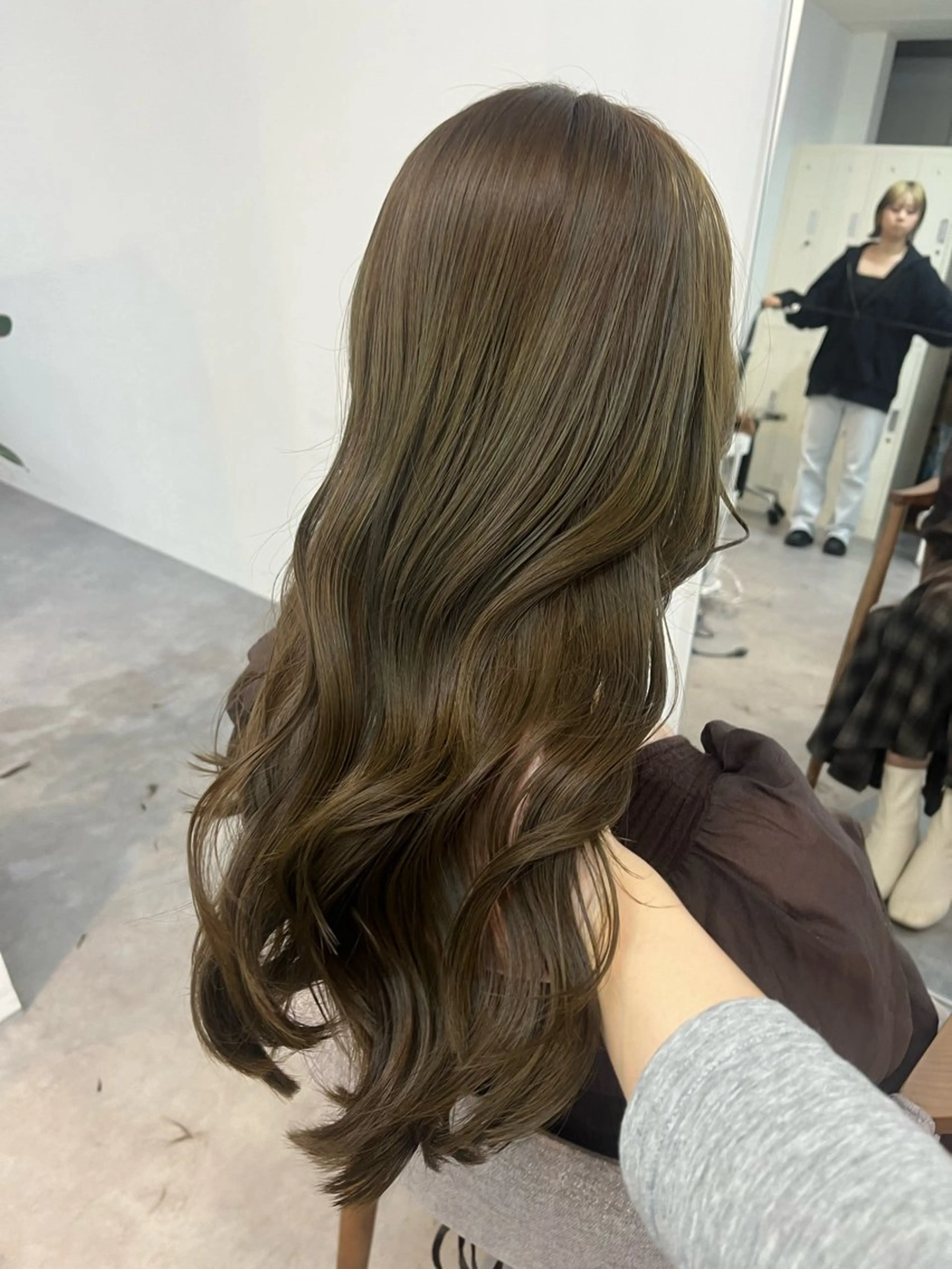 ロング カット ヘアカラー トリートメント 🟣niw SHUNNA🟣のヘアスタイル