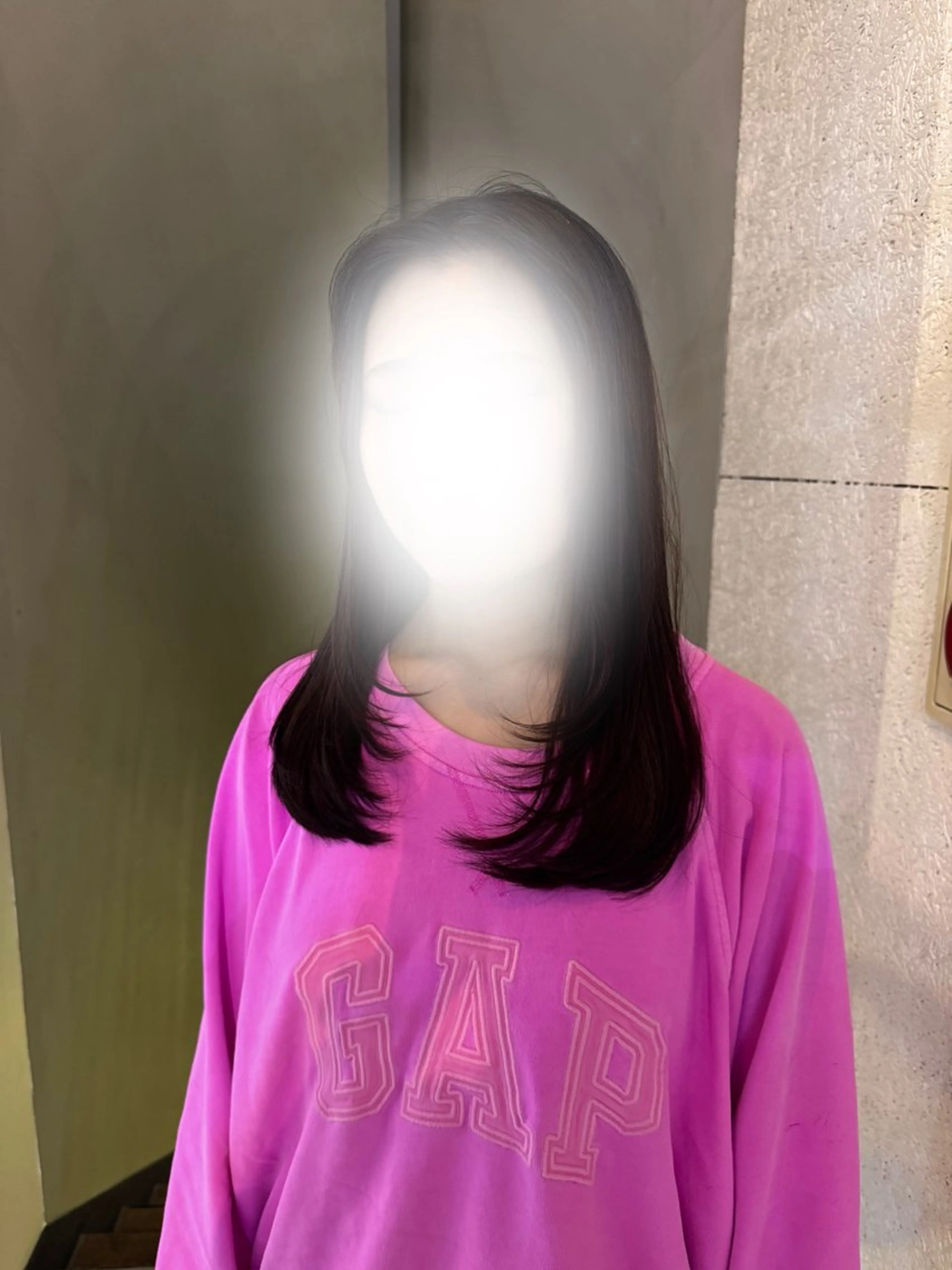 セミロング レイヤーカット 詩音 ／札幌美容師のヘアスタイル