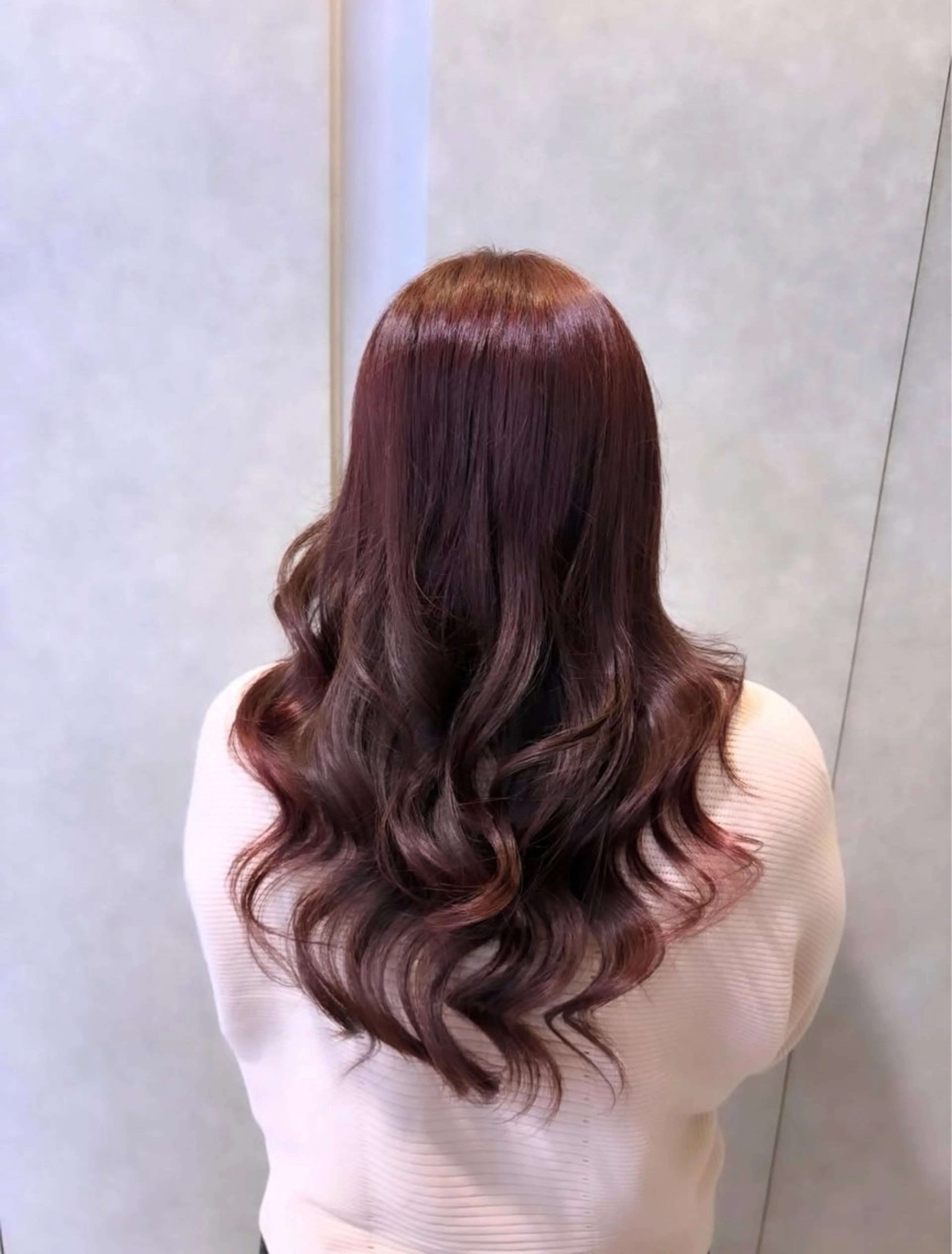 ロング 宮本 実璃のヘアスタイル