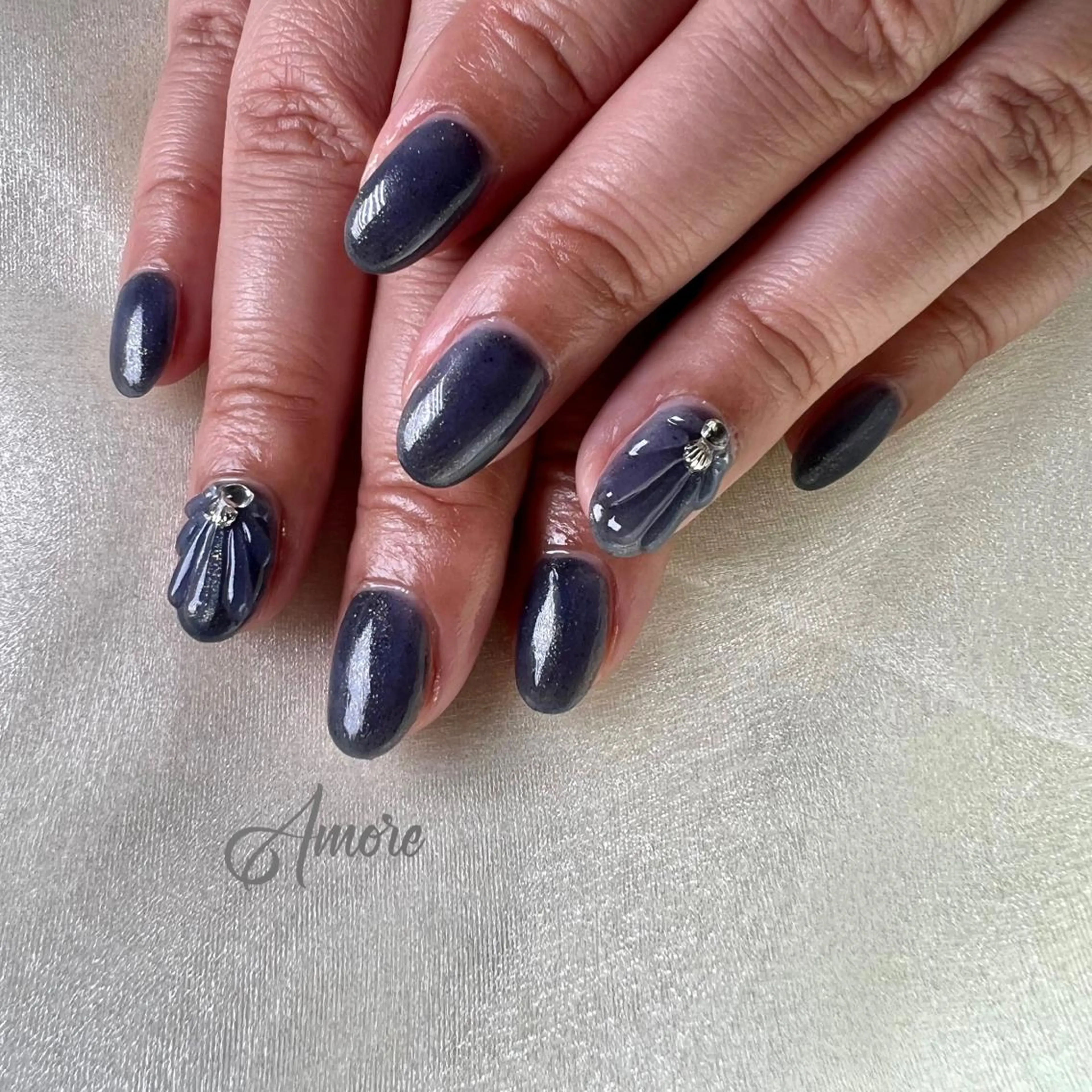 ネイル ジェルネイル 氷ネイル・うるうるネイル マグネットネイル ミラーネイル ニュアンスネイル You kyehwaのネイルデザイン