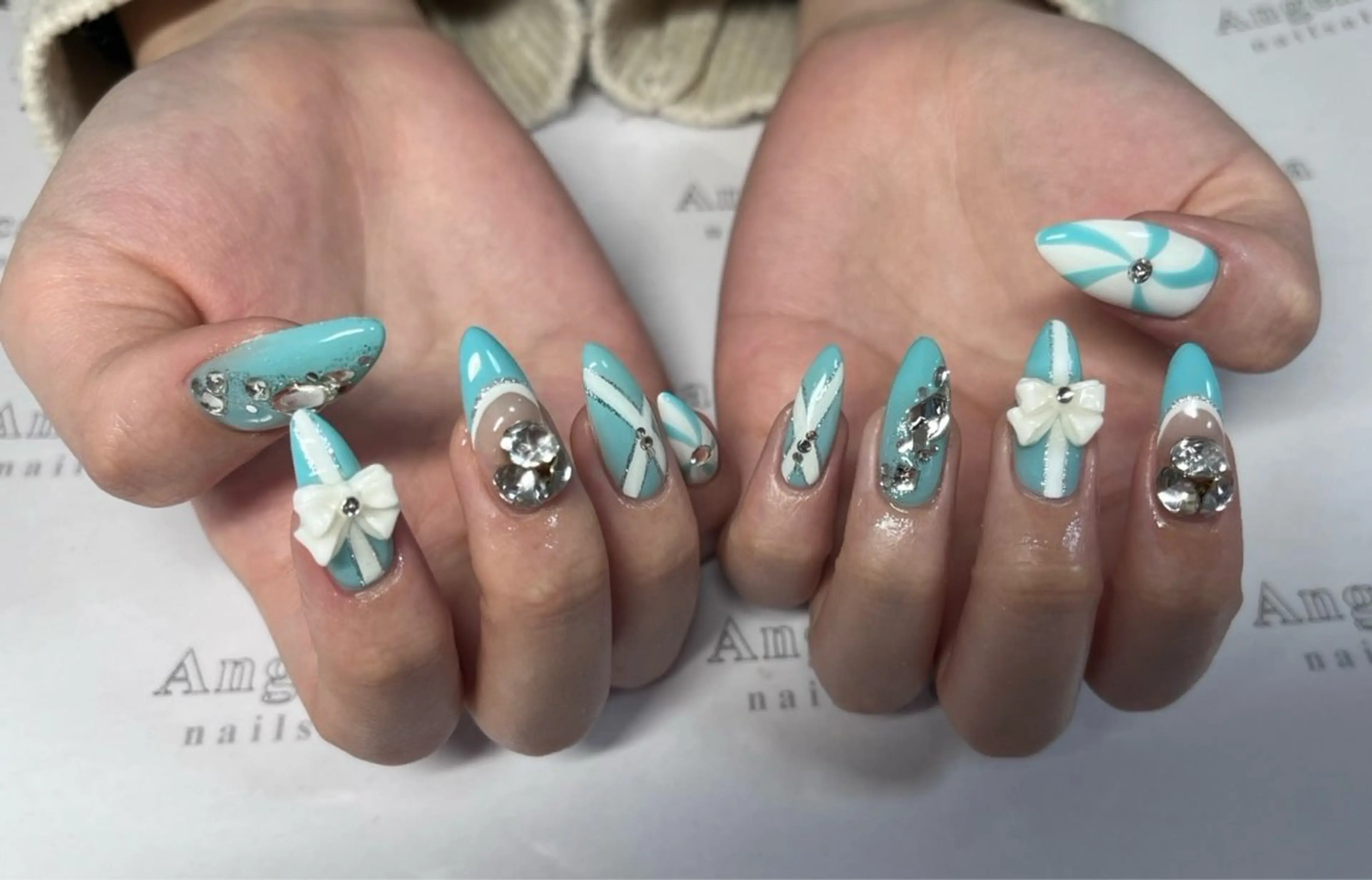 ネイル Angelica ネイリストのネイルデザイン