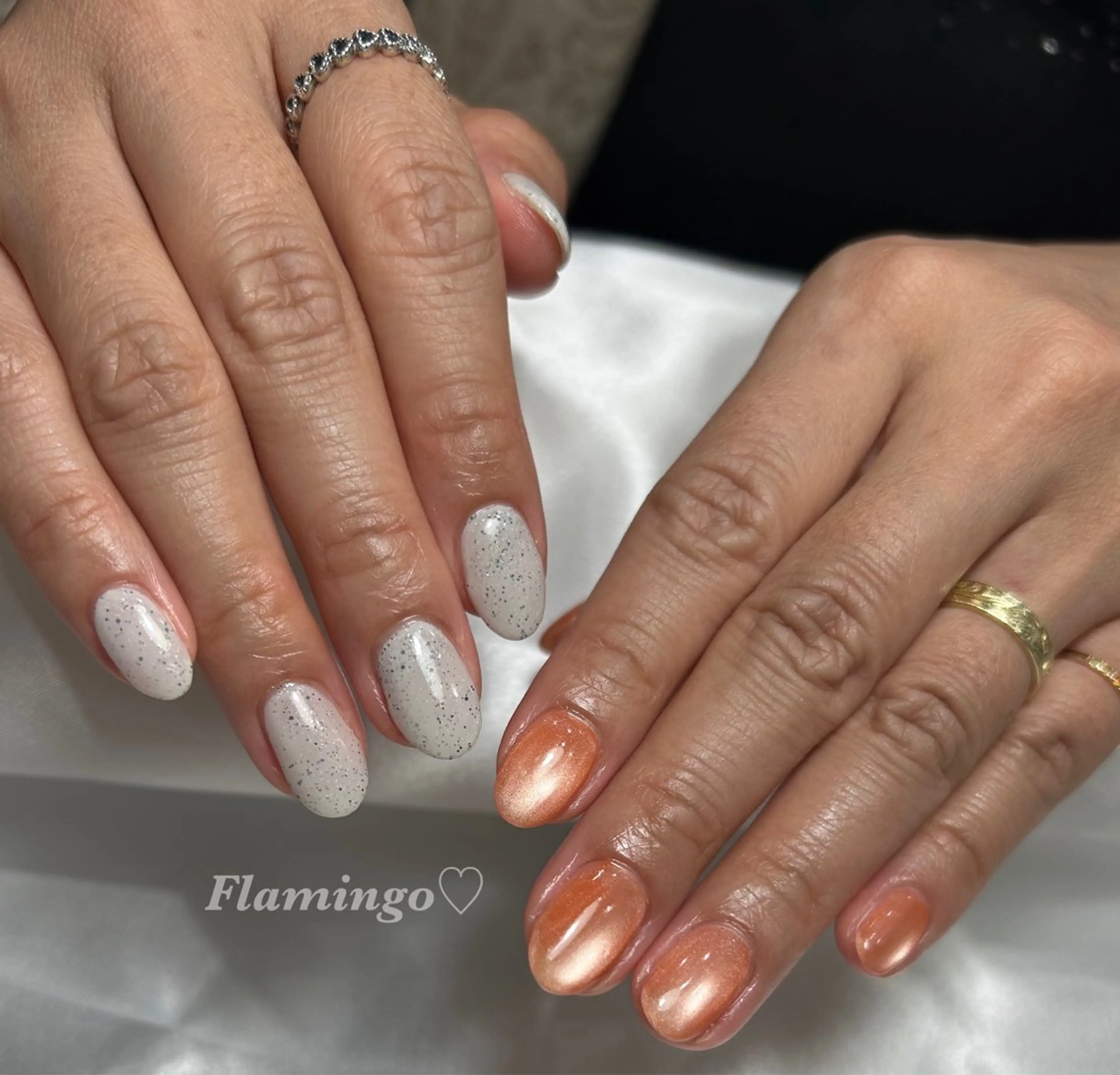 ネイル マグネットネイル オレンジ シンプルネイル 夏ネイル ハンドネイル フィルイン／自爪育成 ／爪に優しい施術のネイルデザイン