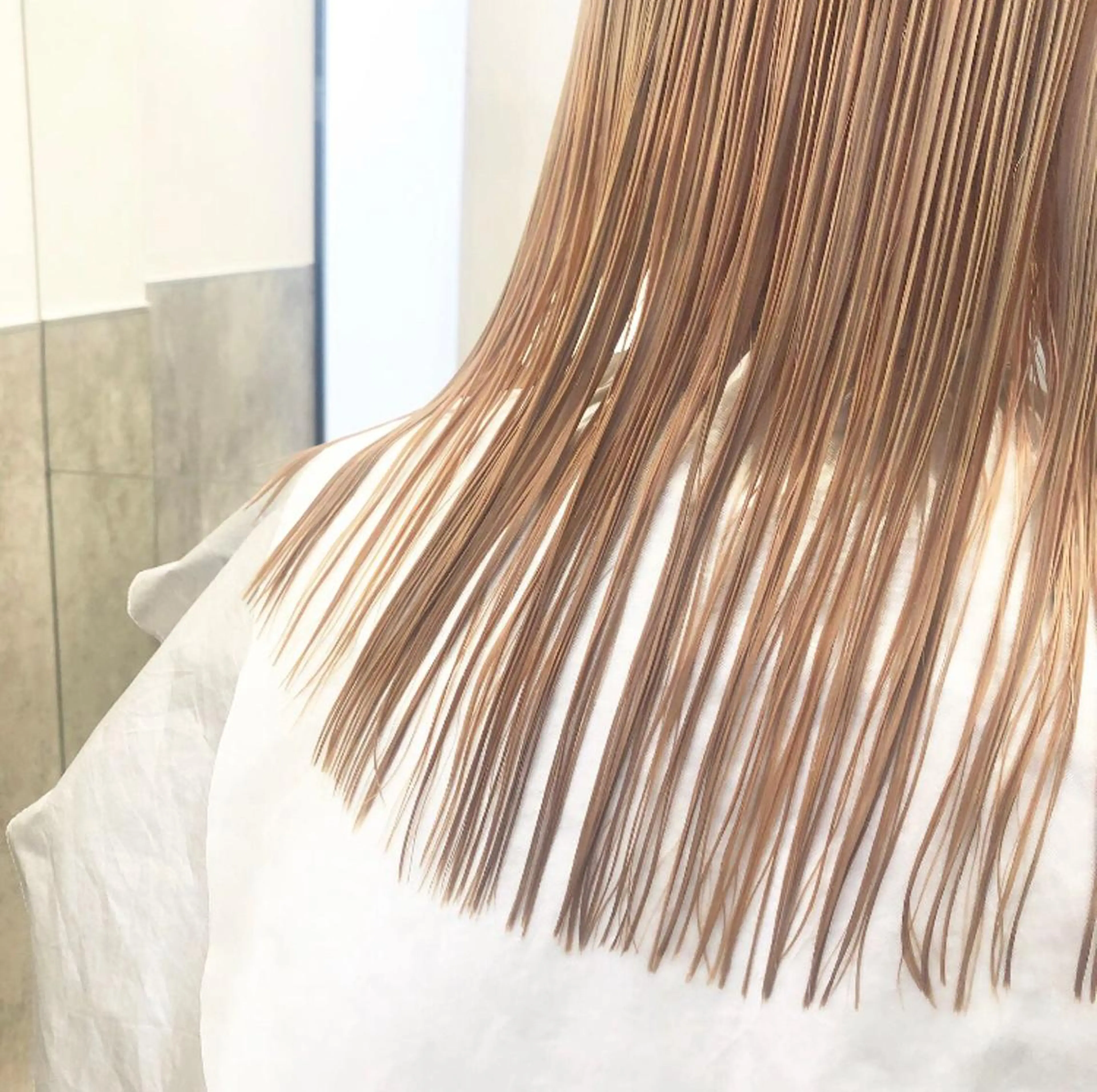 セミロング カラー ヘアアレンジ キッズ 成人式 ブリーチ ケアブリーチ カット ヘアカラー トリートメント stylist 🌸 kana.のヘアスタイル