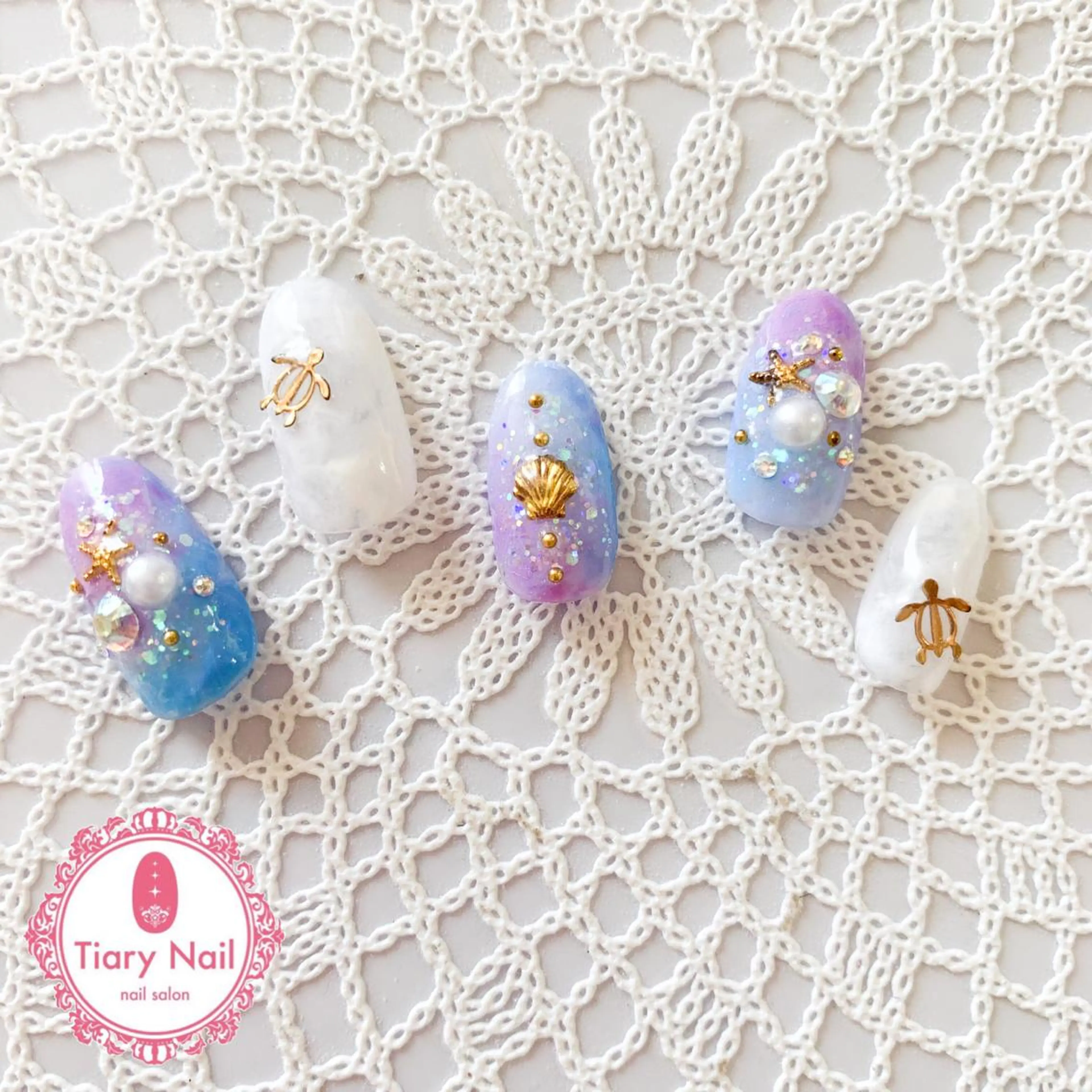 ネイル tiarynail K K🐼のネイルデザイン