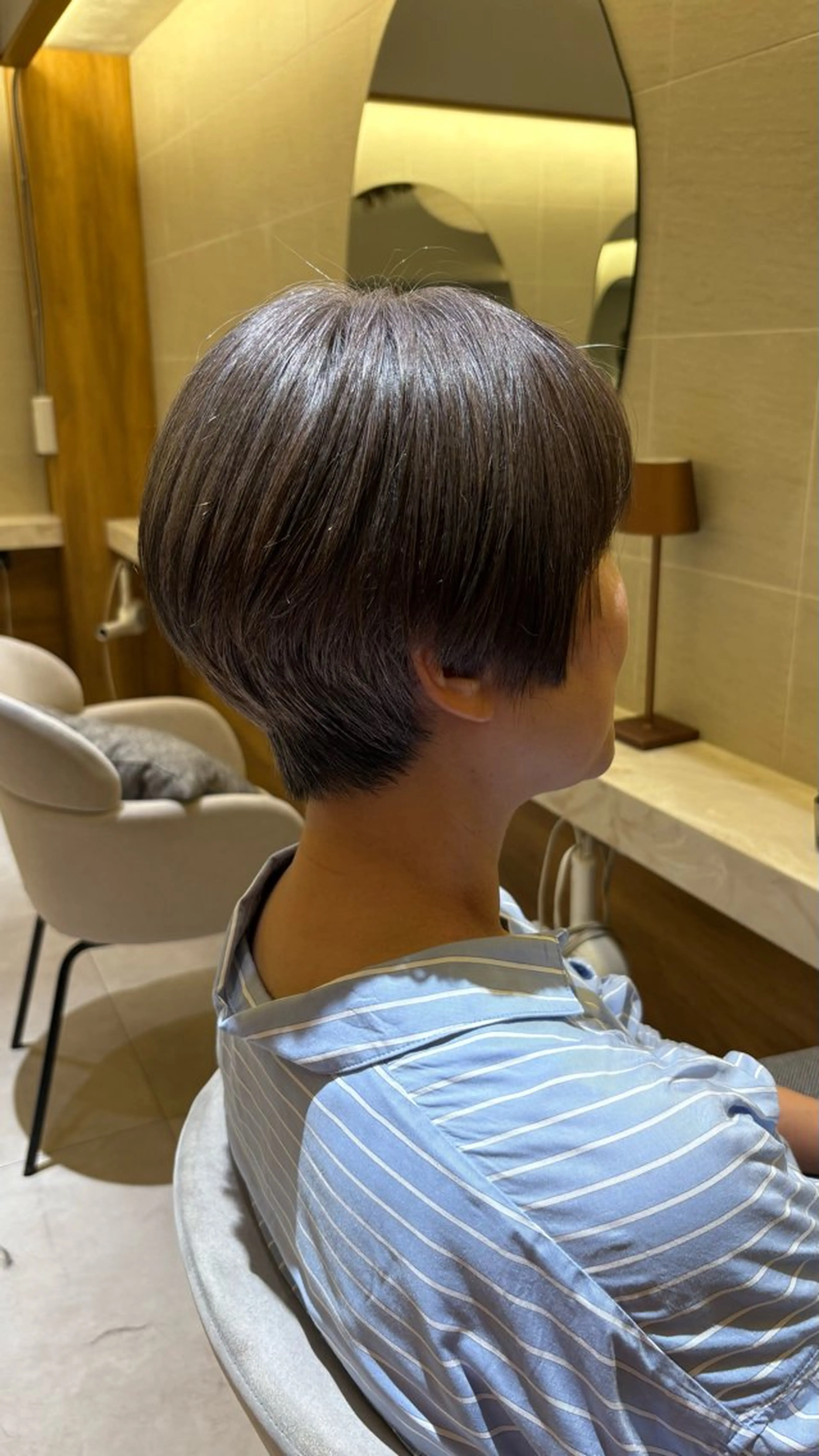 ショート 《センターパート / perm》ナミのヘアスタイル