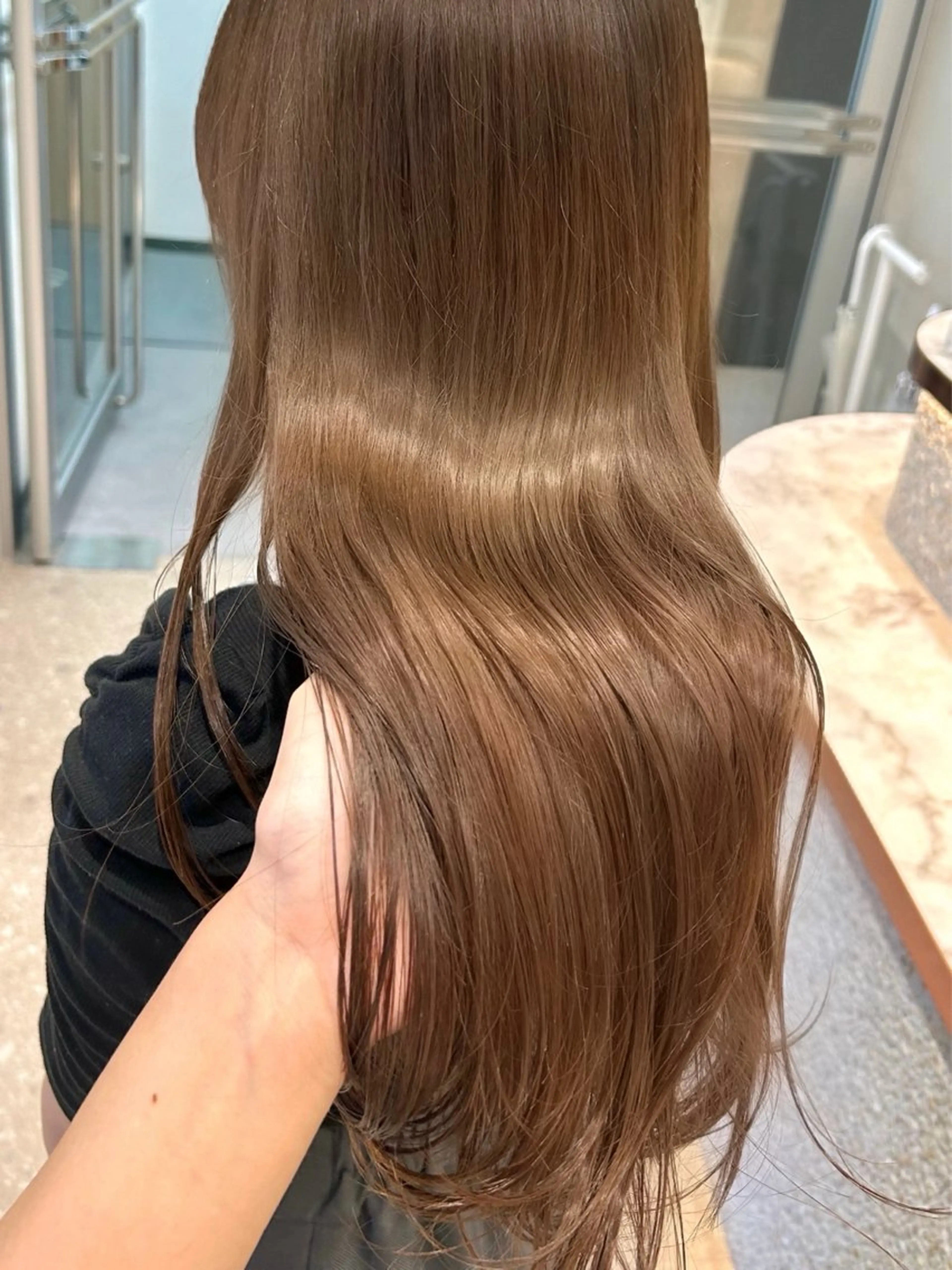 ロング カラー yuu 🪴 透明感 カラー/メンズパーマのヘアスタイル