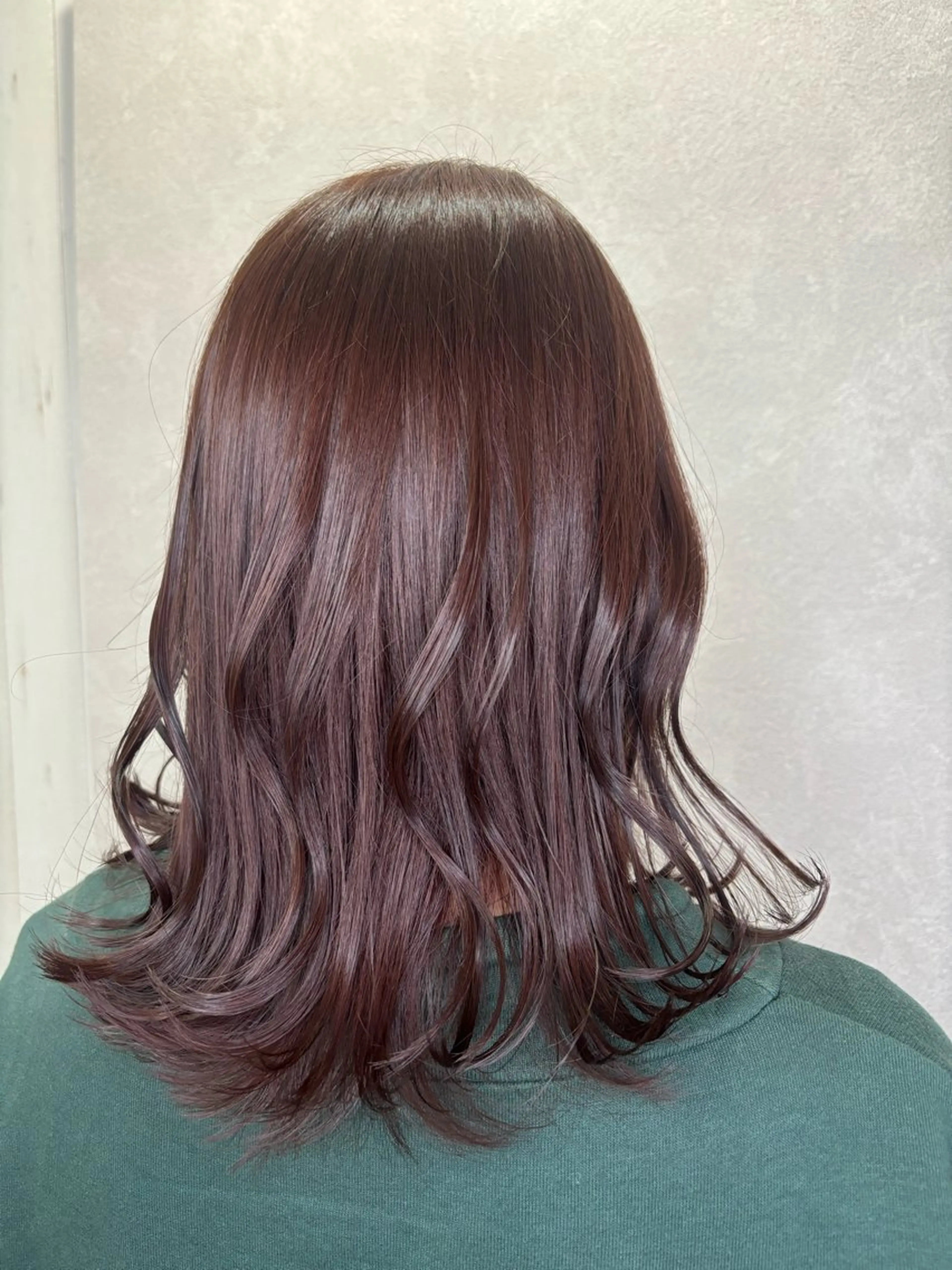 ミディアム カラー ピンクカラー カット ヘアカラー トリートメント 横路 めぐみのヘアスタイル