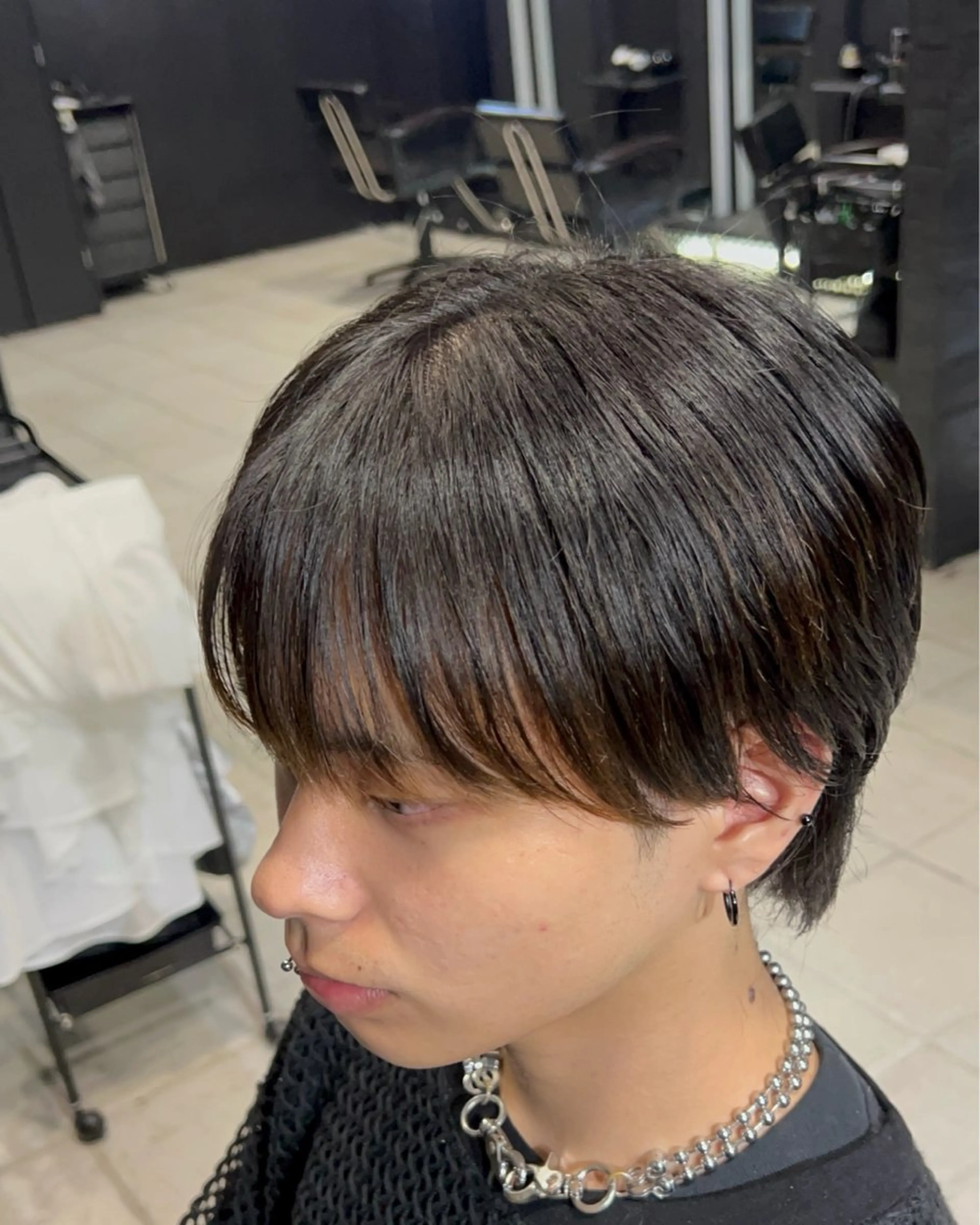 ショート パーマ メンズ メンズウルフカット シースルーバング ウルフカット カット 縮毛矯正 【フェザーパーマ】 【縮毛矯正】鶴田文のヘアスタイル