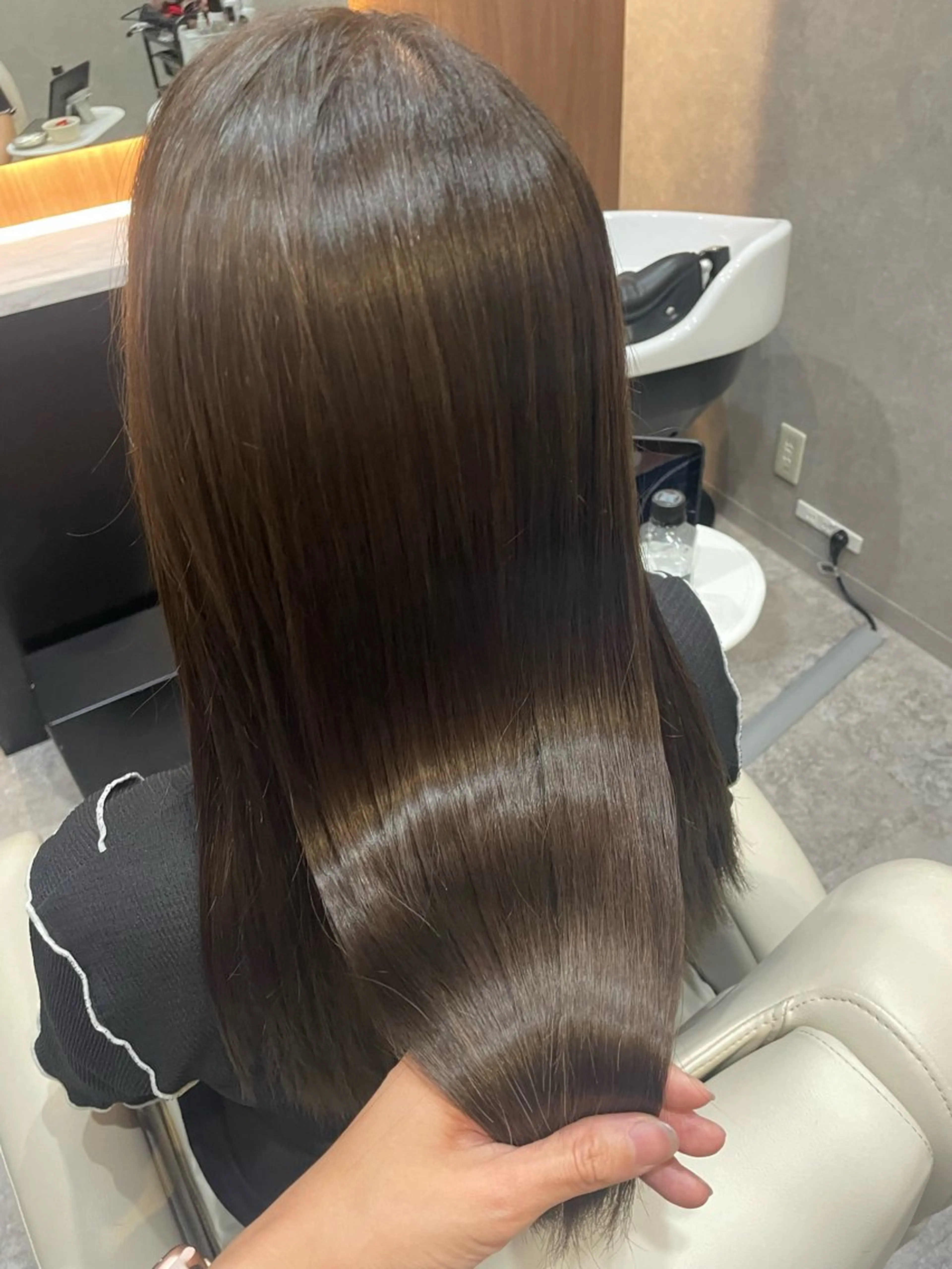 ロング アッシュ 透明感カラー💐 スズキ　カホのヘアスタイル