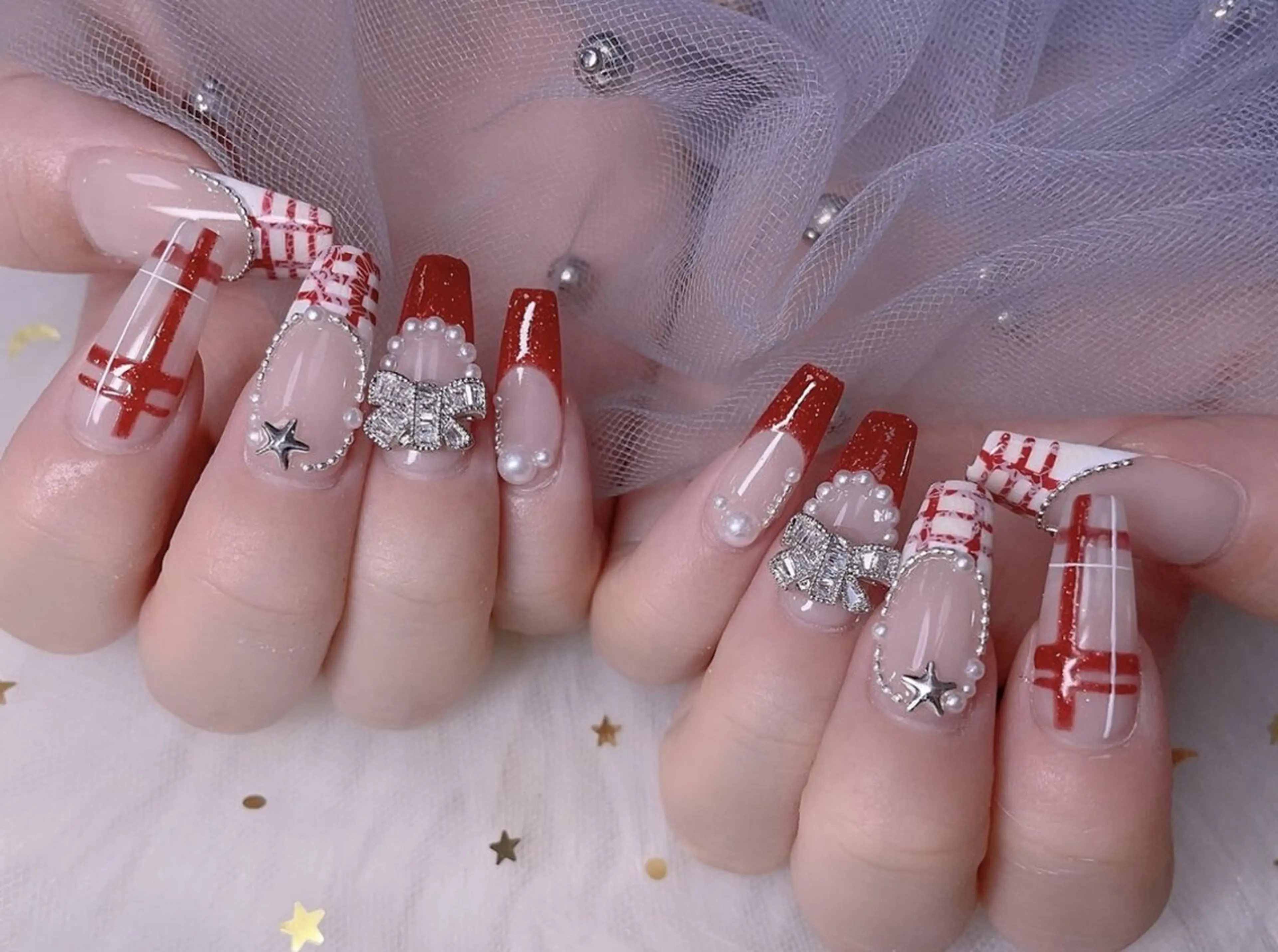 ネイル オーロラネイル フットネイル 韓国ネイル ラメ(グリッター) ラメグラデーション Luna nail salon新小岩のネイルデザイン