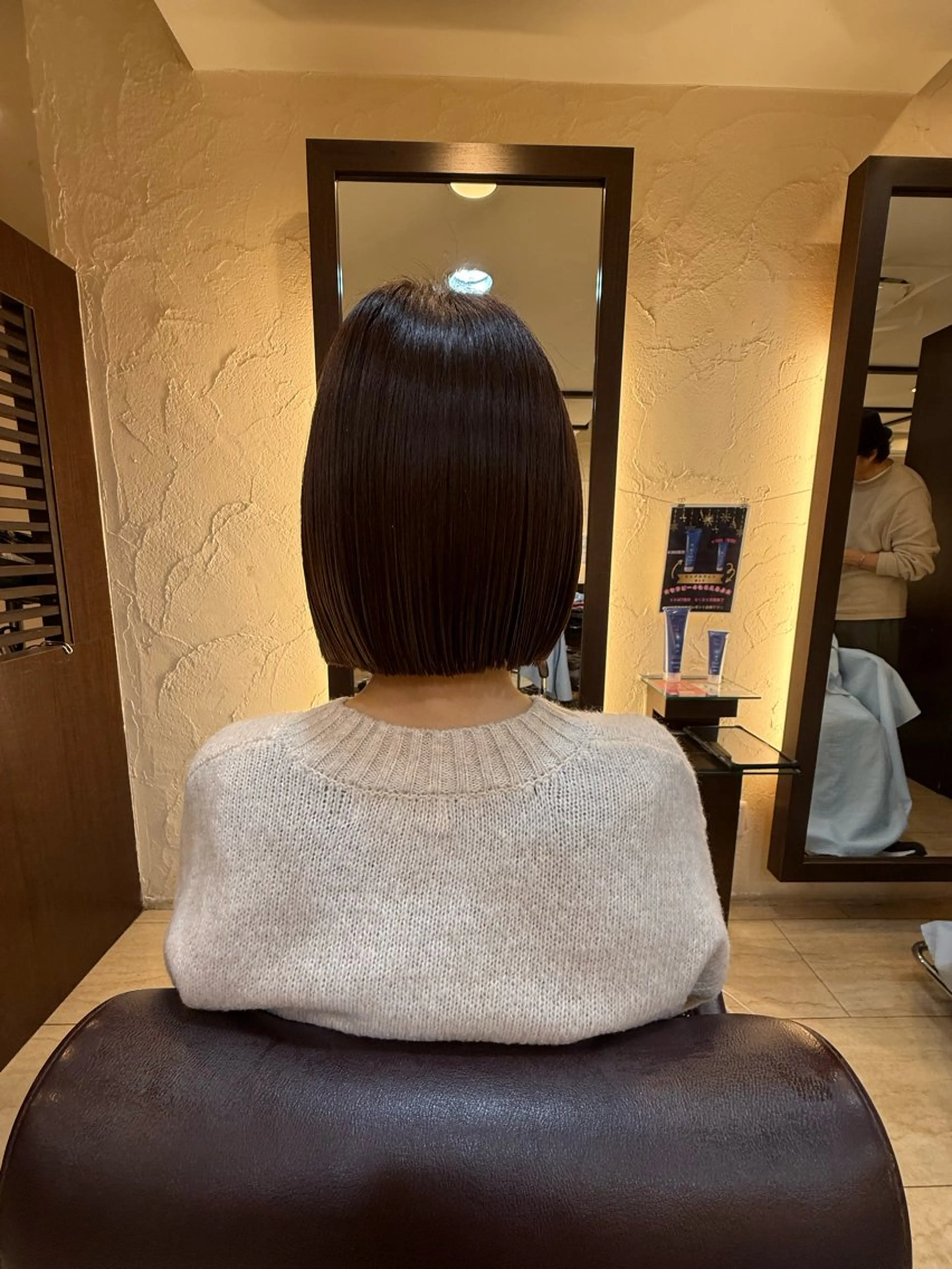 ショート 切りっぱなしボブ ボブ 青山 光のヘアスタイル