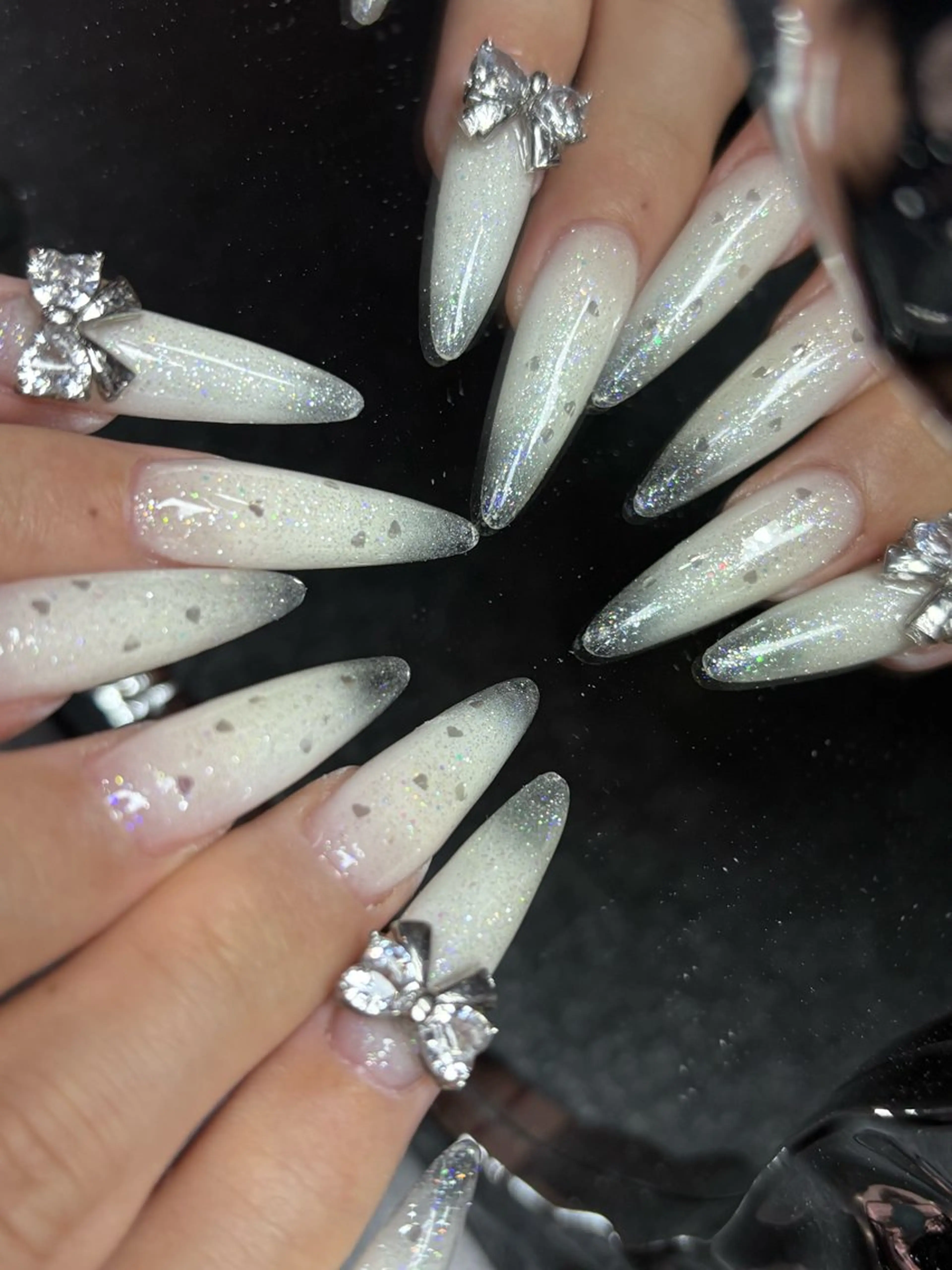 ネイル Dark honey スカルプ専門原宿店のネイルデザイン