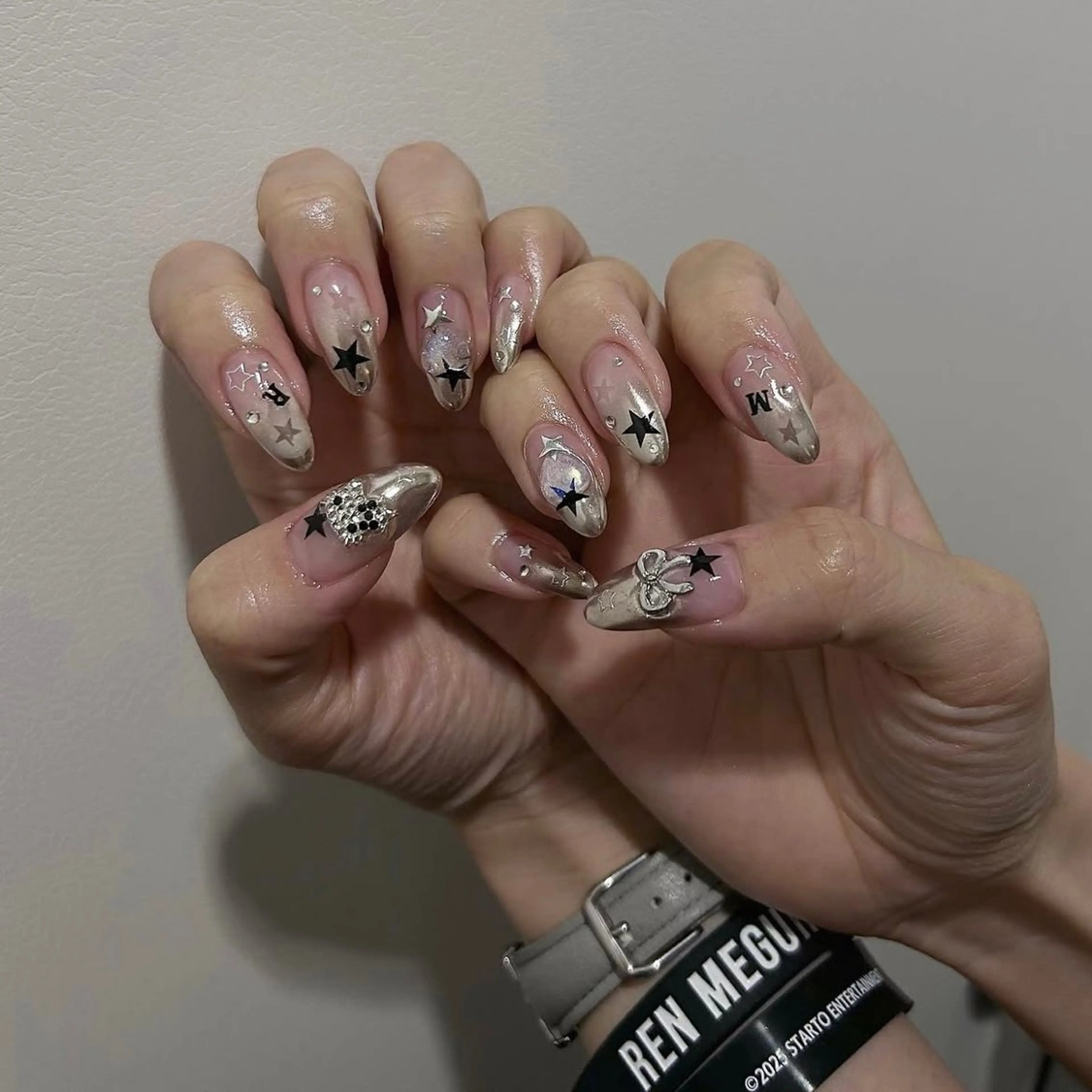 ネイル パラあり！フィルイン 美フォルムのネイルデザイン