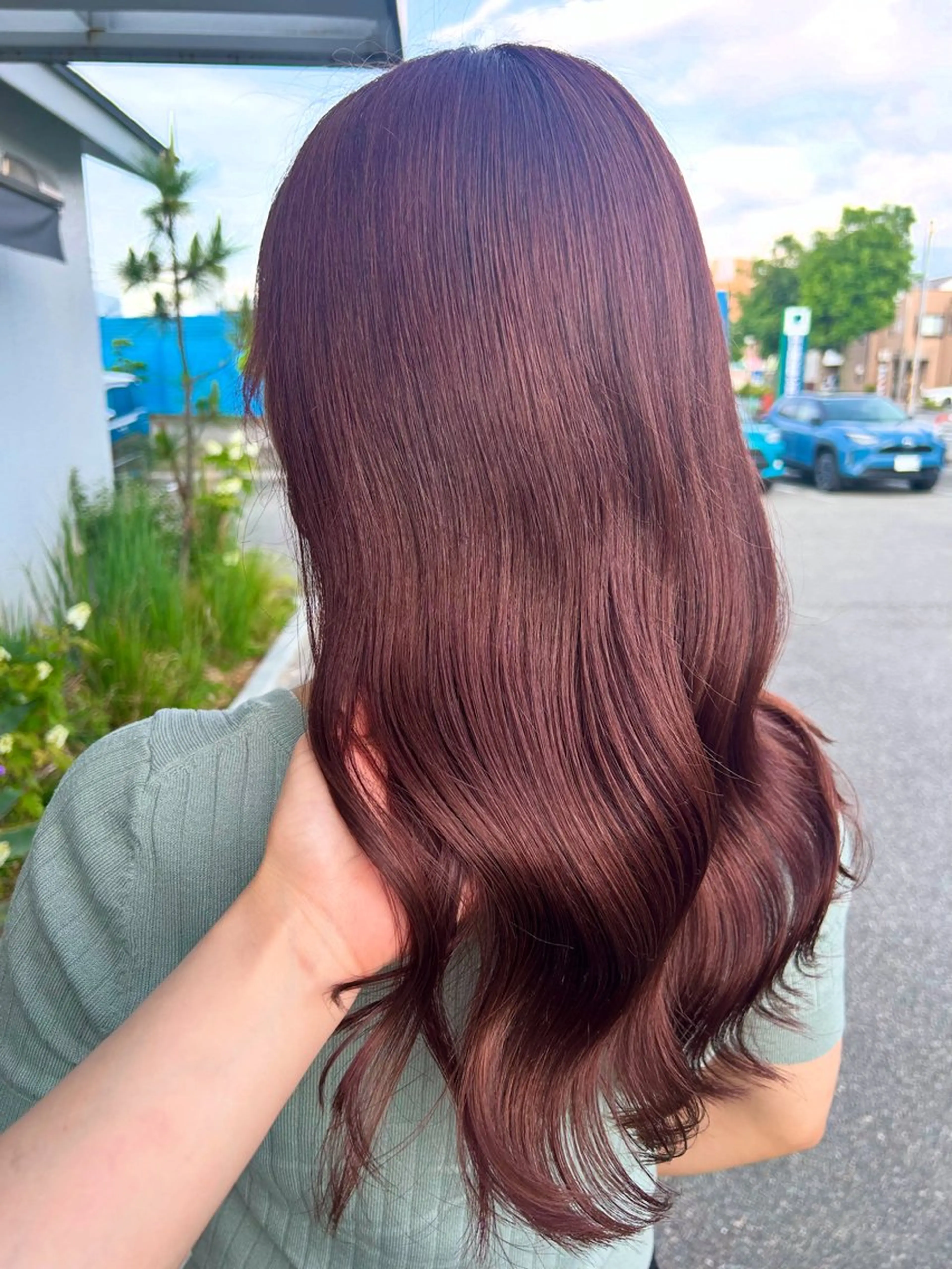 セミロング 小澤 志穂のヘアスタイル