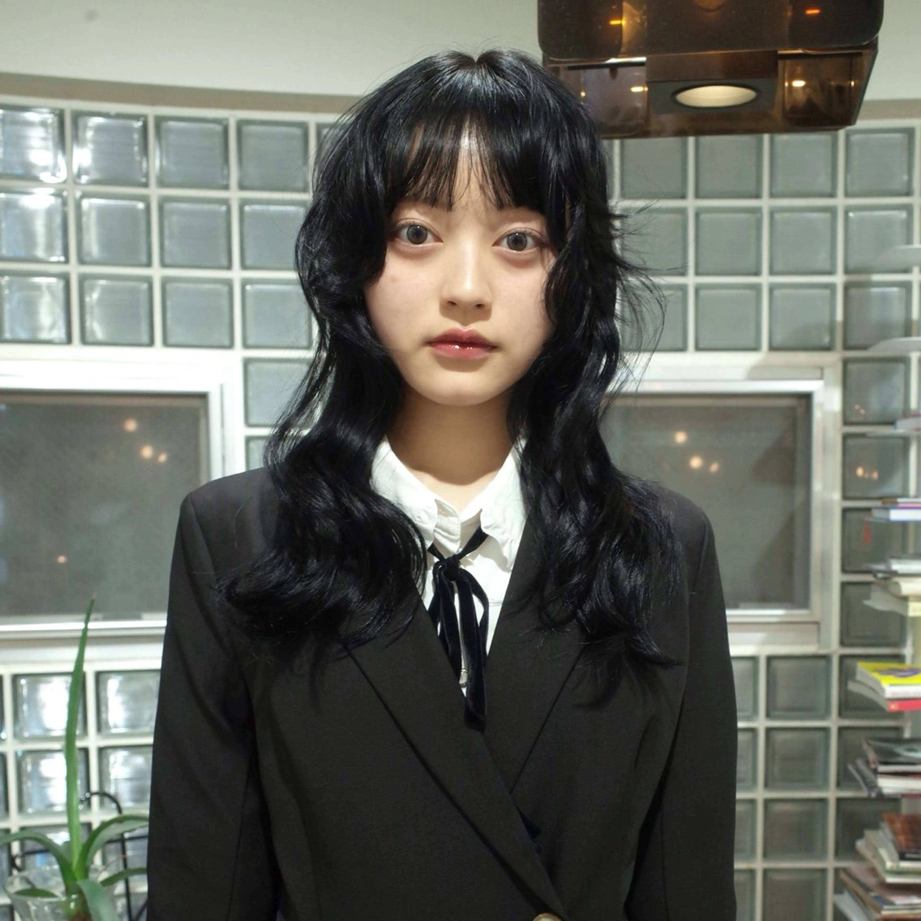 ロング カラー 透明感カラー ヘアカラー トリートメント ハイトーン/ベージュ 𝙨𝙖𝙠𝙞のヘアスタイル