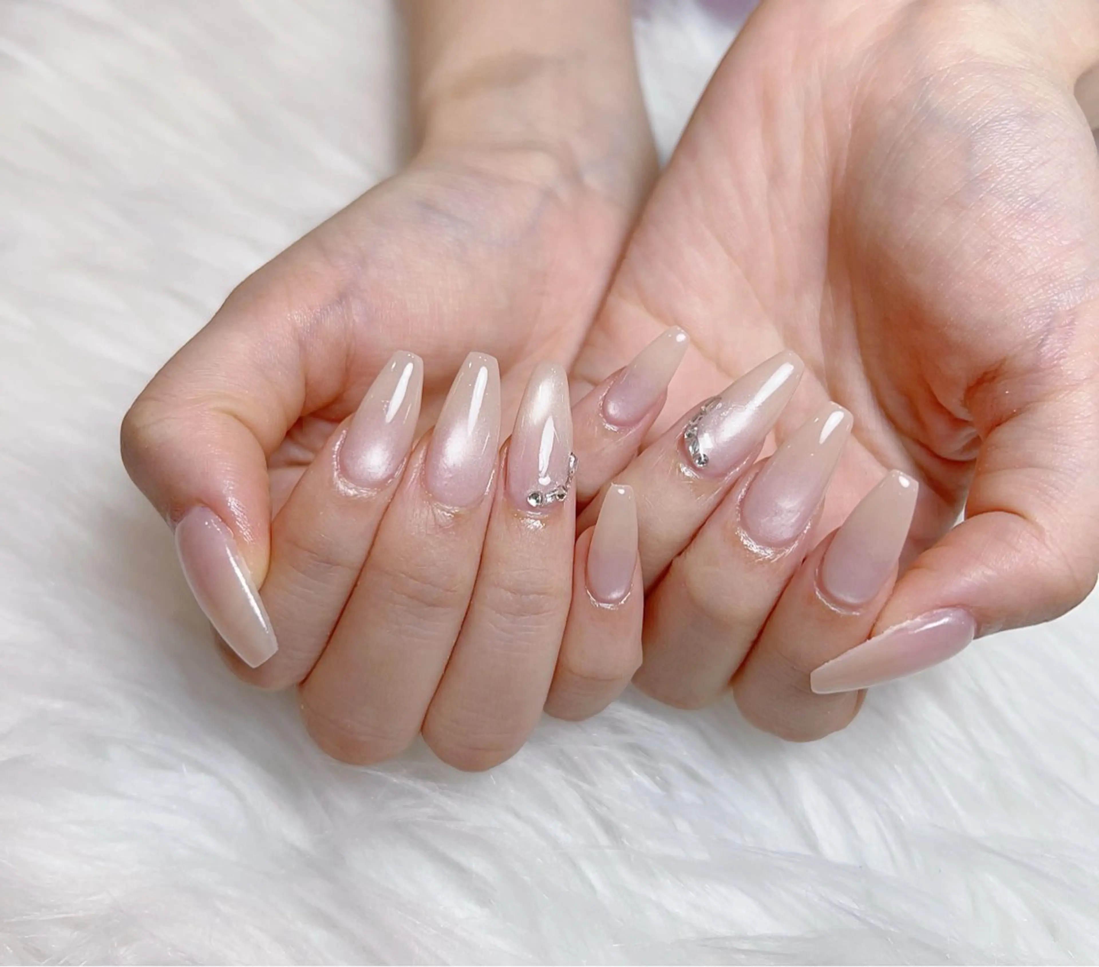 ネイル アートネイル チークネイル フラッシュネイル フットネイル フレンチネイル ハンドネイル Floria KANAのネイルデザイン