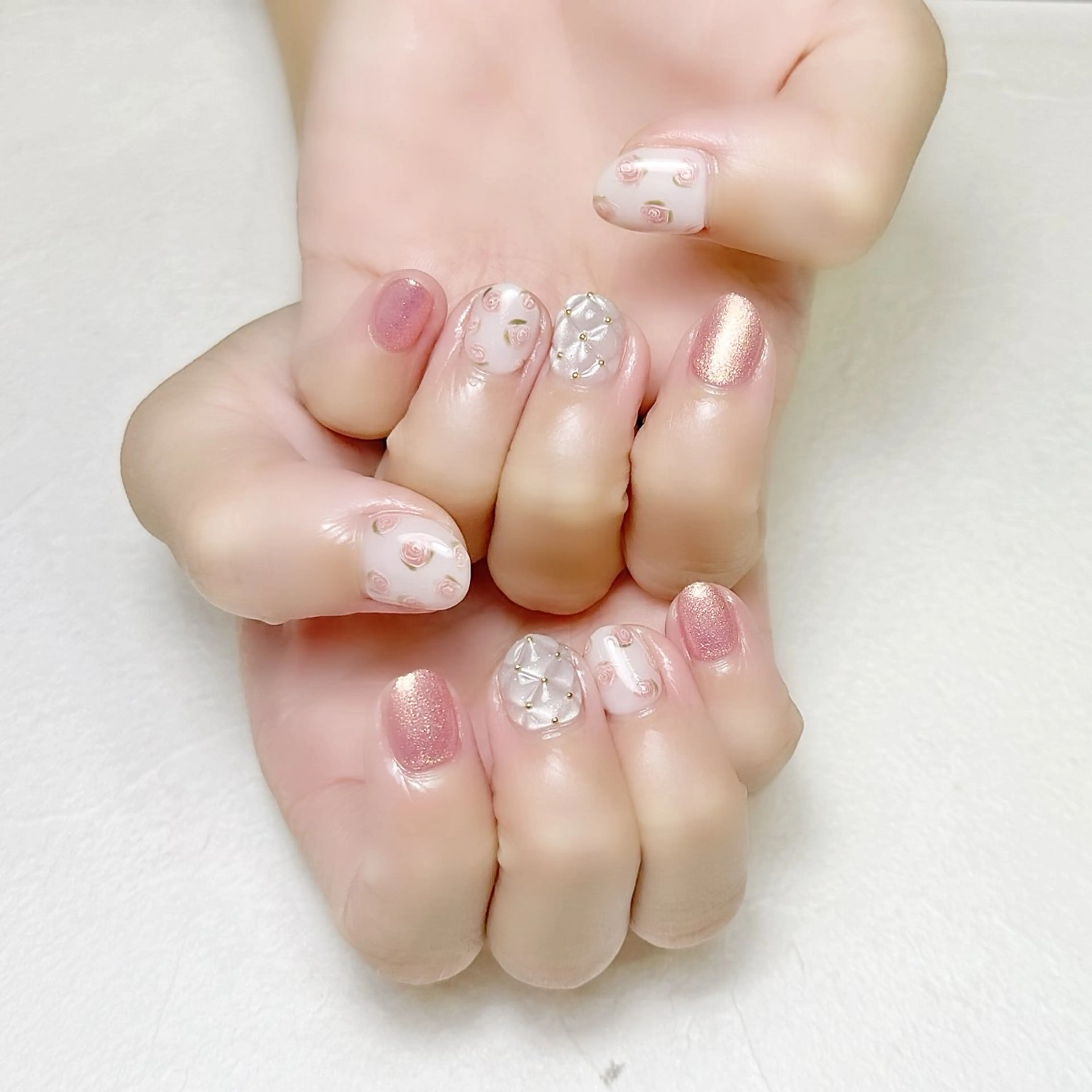 ネイル マグネットネイル ピンク rouse nail RISATOのネイルデザイン