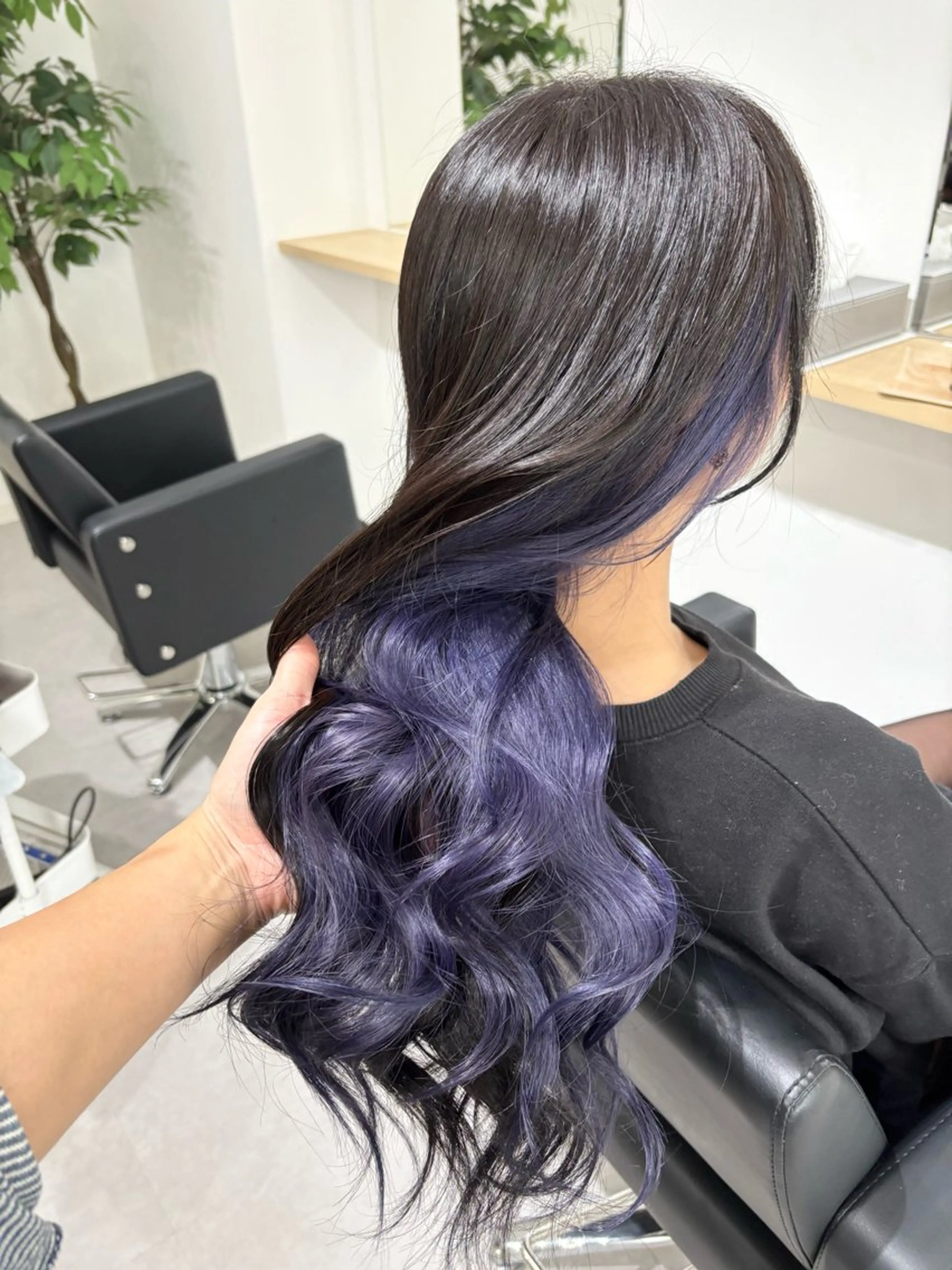 ロング ケアブリーチ 黒瀬有汰のヘアスタイル