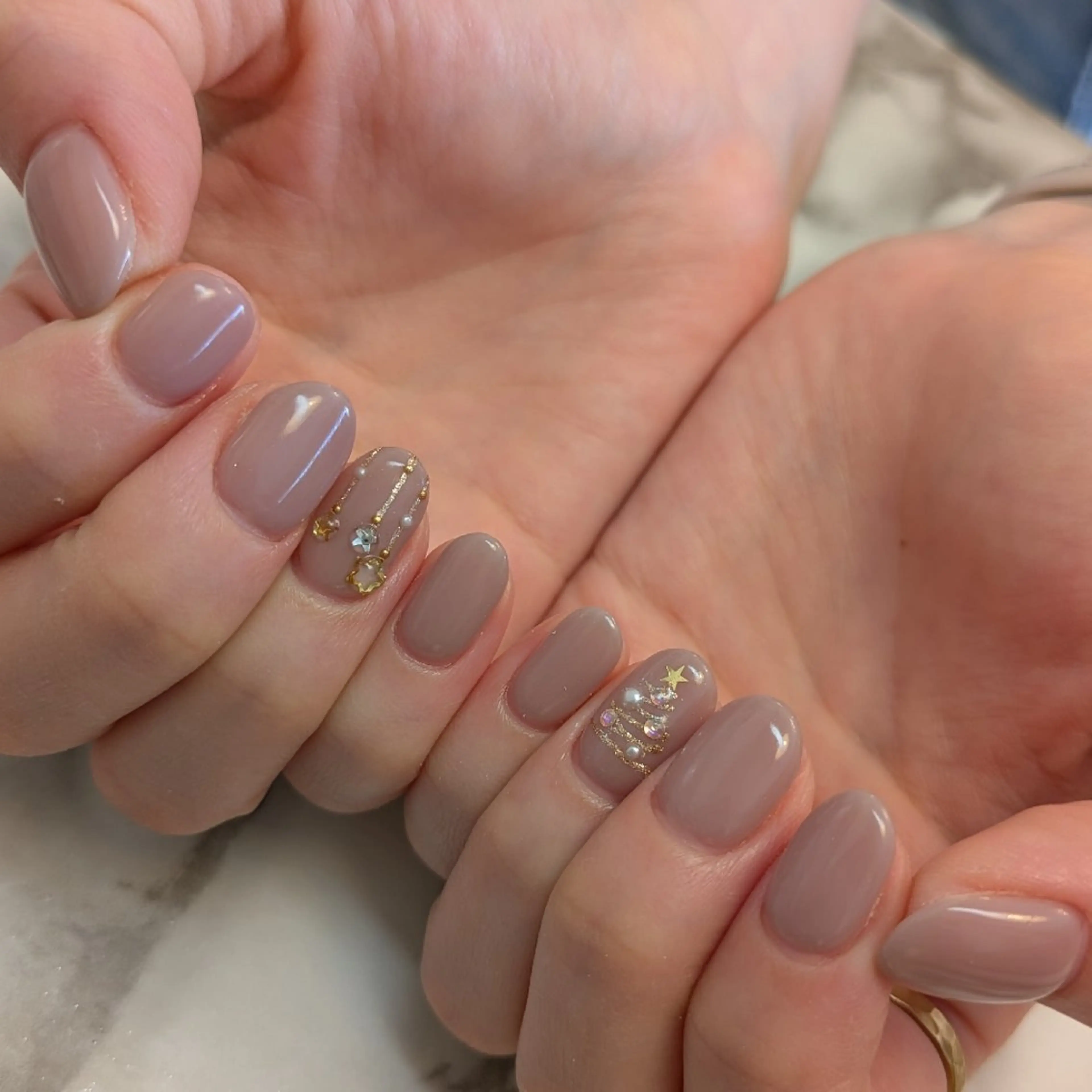 ネイル 冬ネイル クリスマス ジェヌインネイル 河内のネイルデザイン