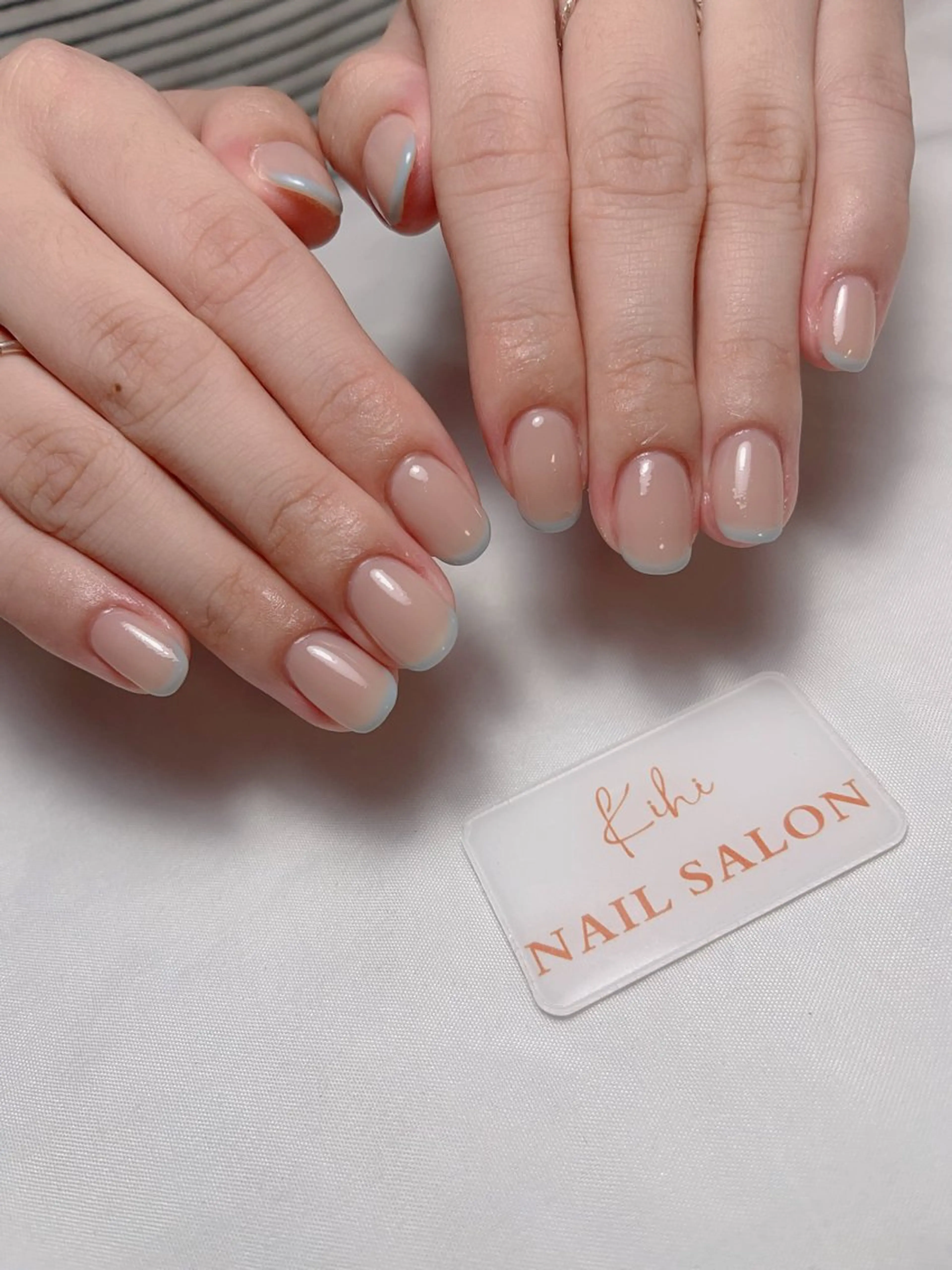 ネイル アートネイル フレンチネイル ジェルネイル グラデーション 韓国ネイル ハンドネイル 💕鈴木ユリ パラジェル/オフ無料のネイルデザイン