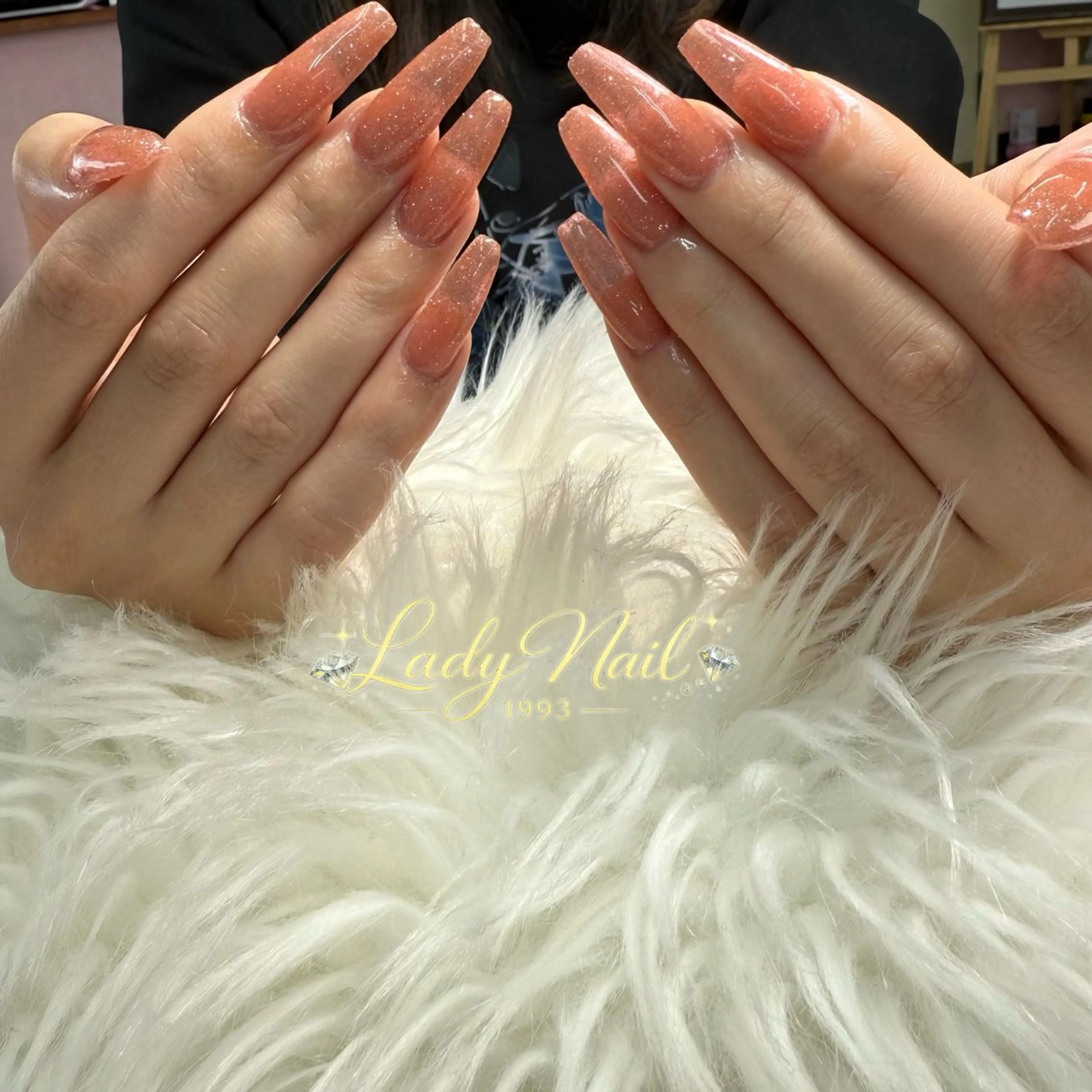ネイル 長さ出し ワンカラーネイル シンプルネイル 春ネイル ハンドネイル Lady Nails 1993所属・タナカ フォンのネイルデザイン