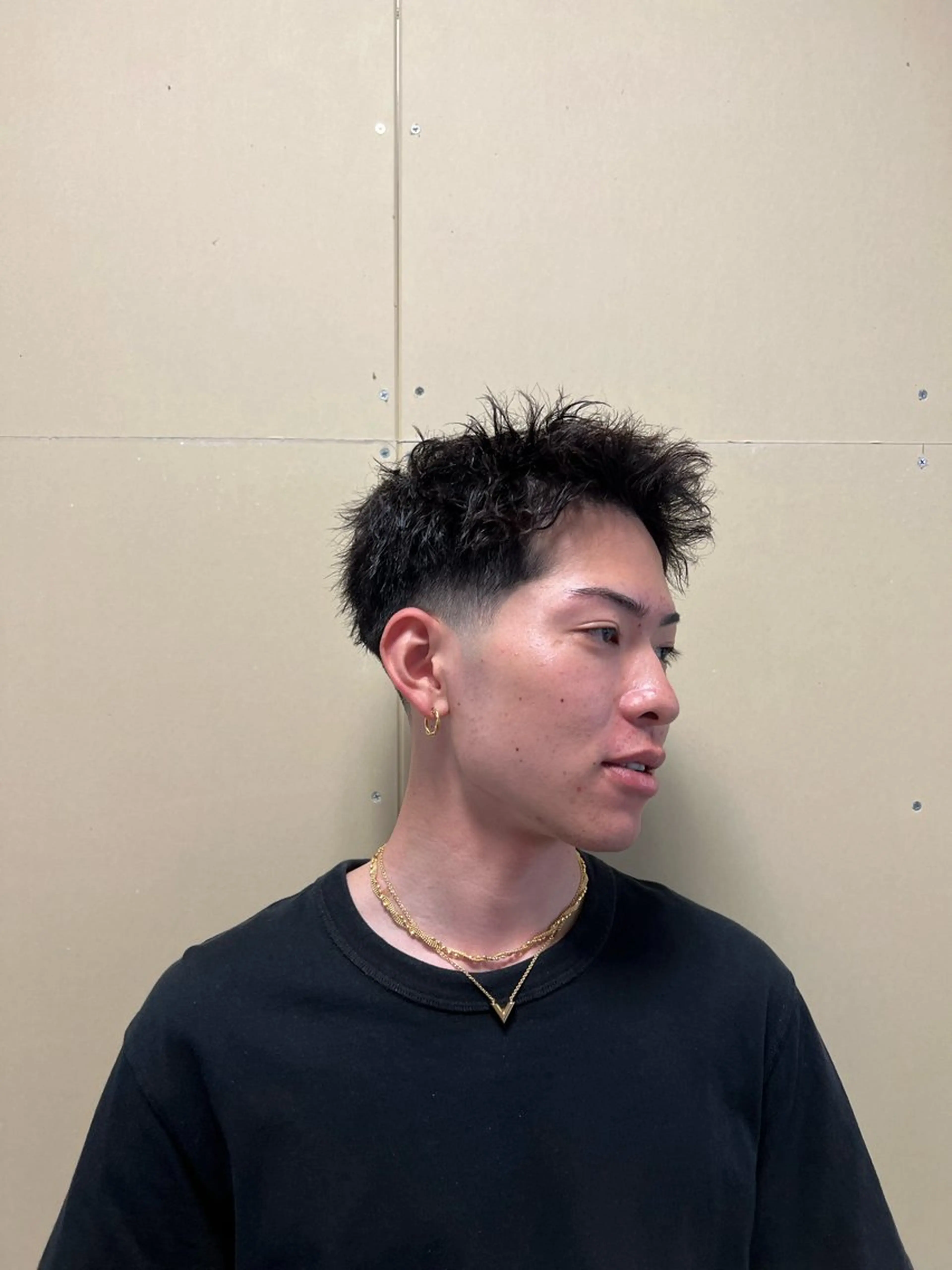 ショート メンズ 稲村 獅童のヘアスタイル