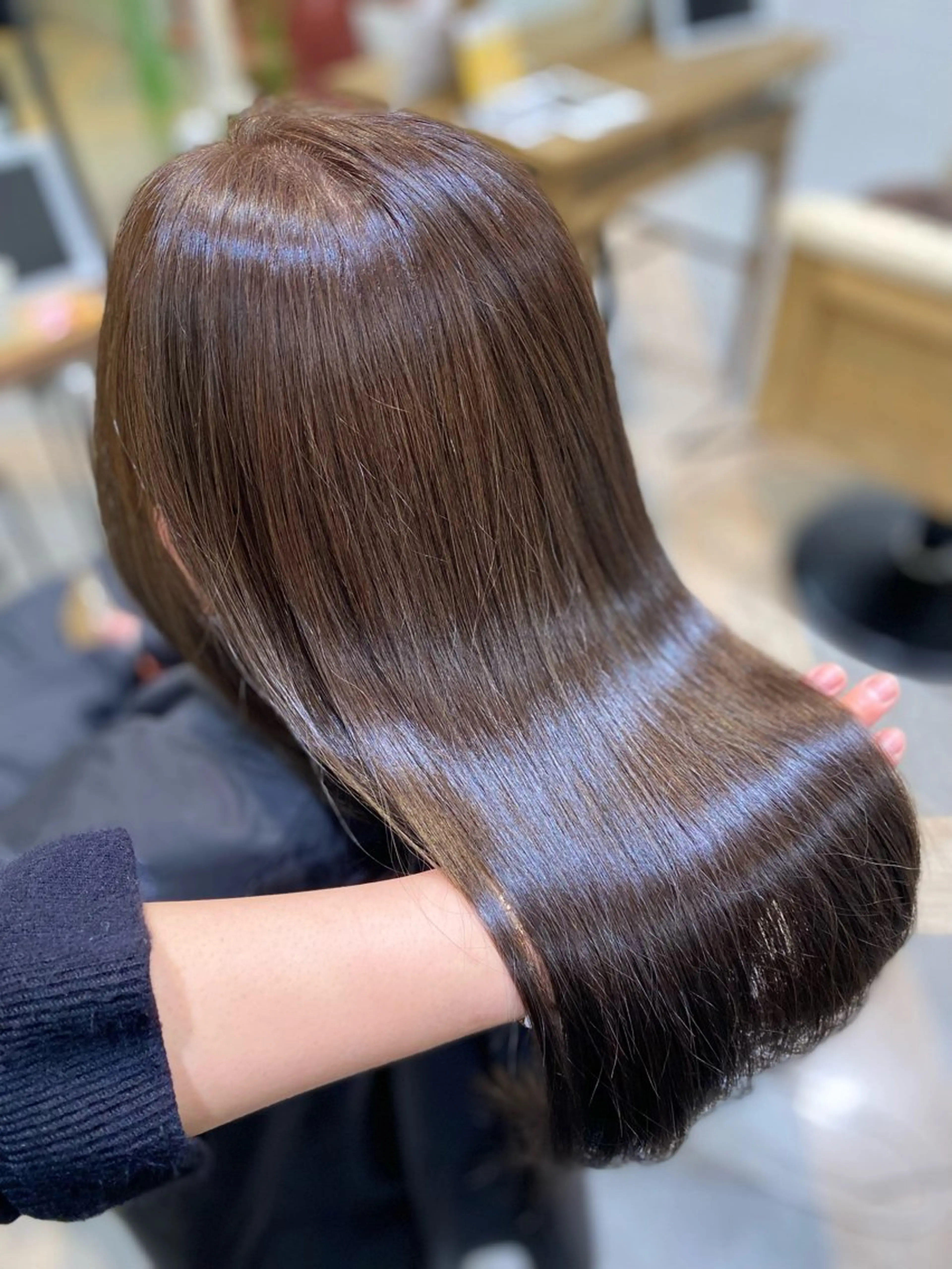 セミロング ZAZA  新宿 杉瀧芽衣のヘアスタイル