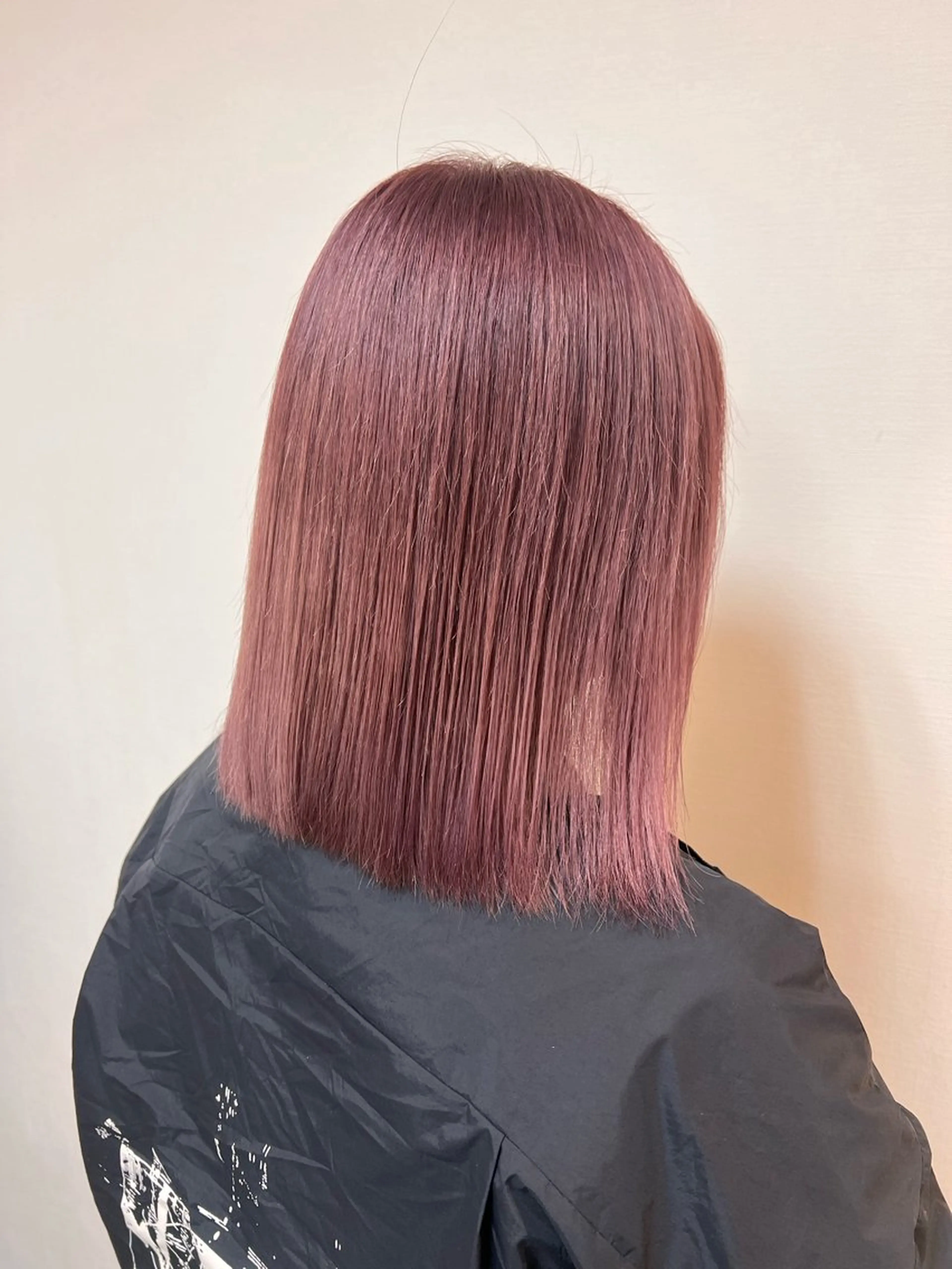 ミディアム カラー STORY／ MAOのヘアスタイル