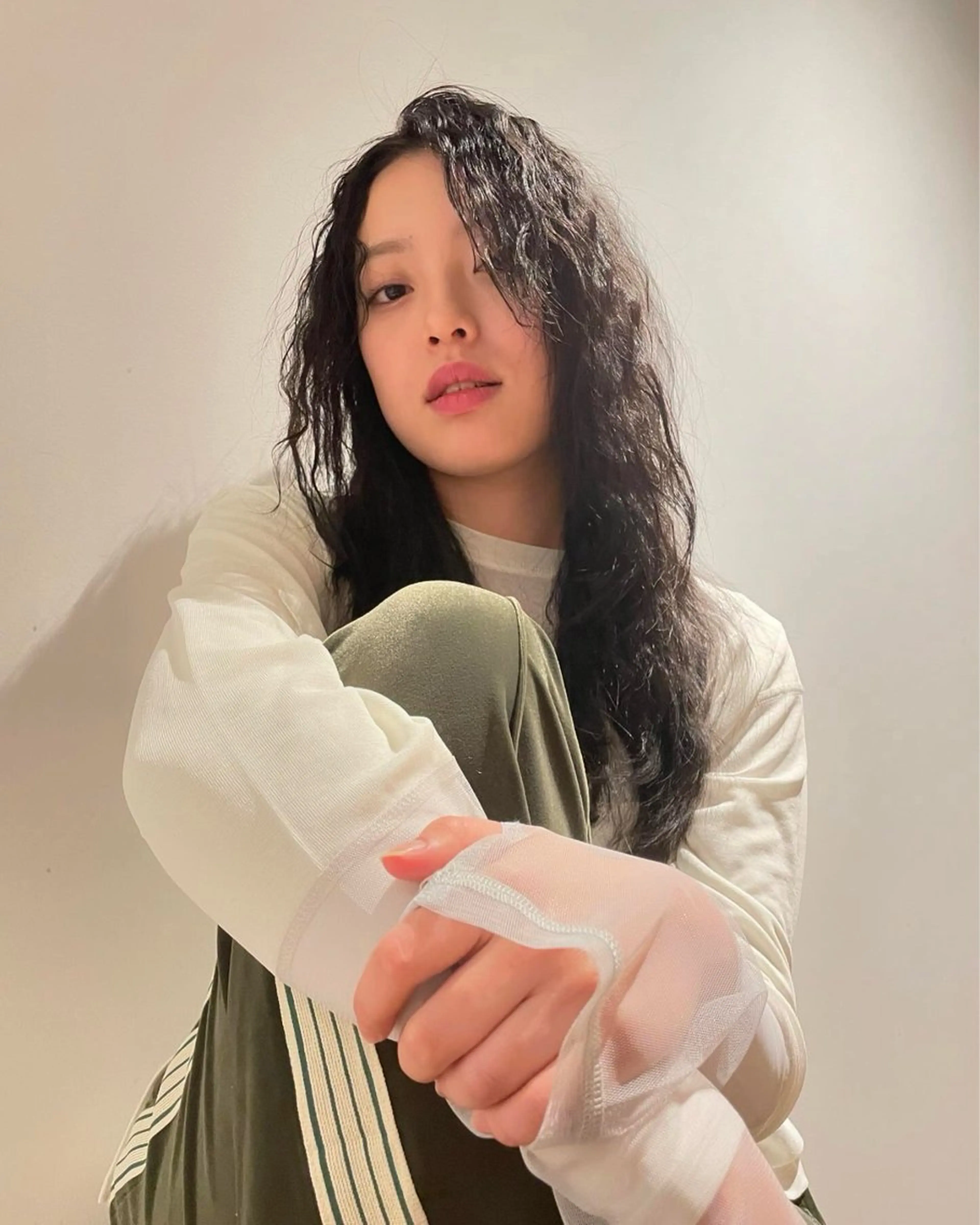 セミロング カラー 柔らかレイヤー× 透け感カラー/SUのヘアスタイル