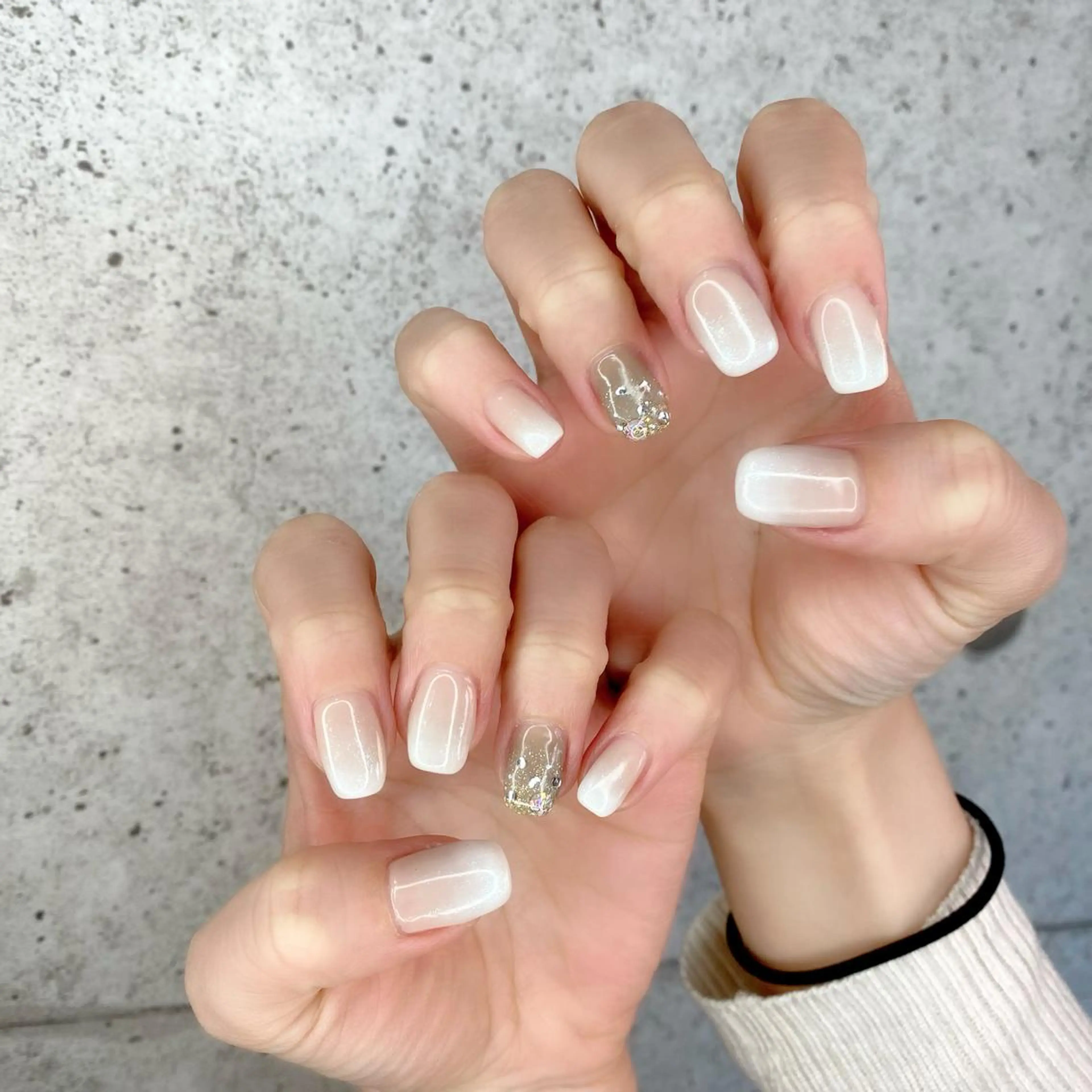 ミディアム カラー パーマ ヘアアレンジ メンズ キッズ ネイル マツエク・マツパ アイブロウ グラデーションカラー グラデーション キラキラネイル スクエアネイル ハンドネイル Salon Ｋのネイルデザイン