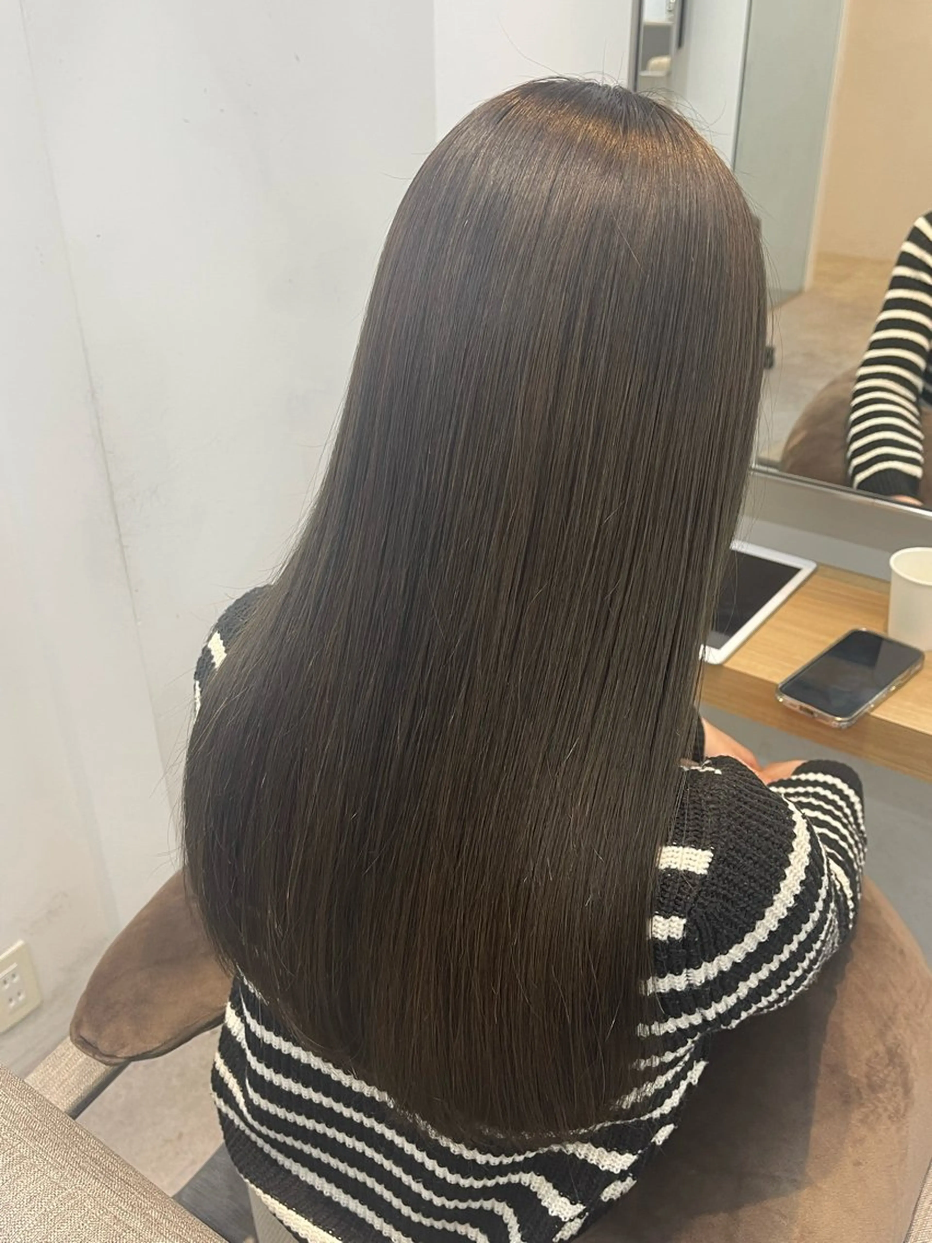 ロング カラー グレージュ オリーブグレージュ オリーブグレー 綱島/髪質改善 /艶髪/ルキヤ‎‎のヘアスタイル