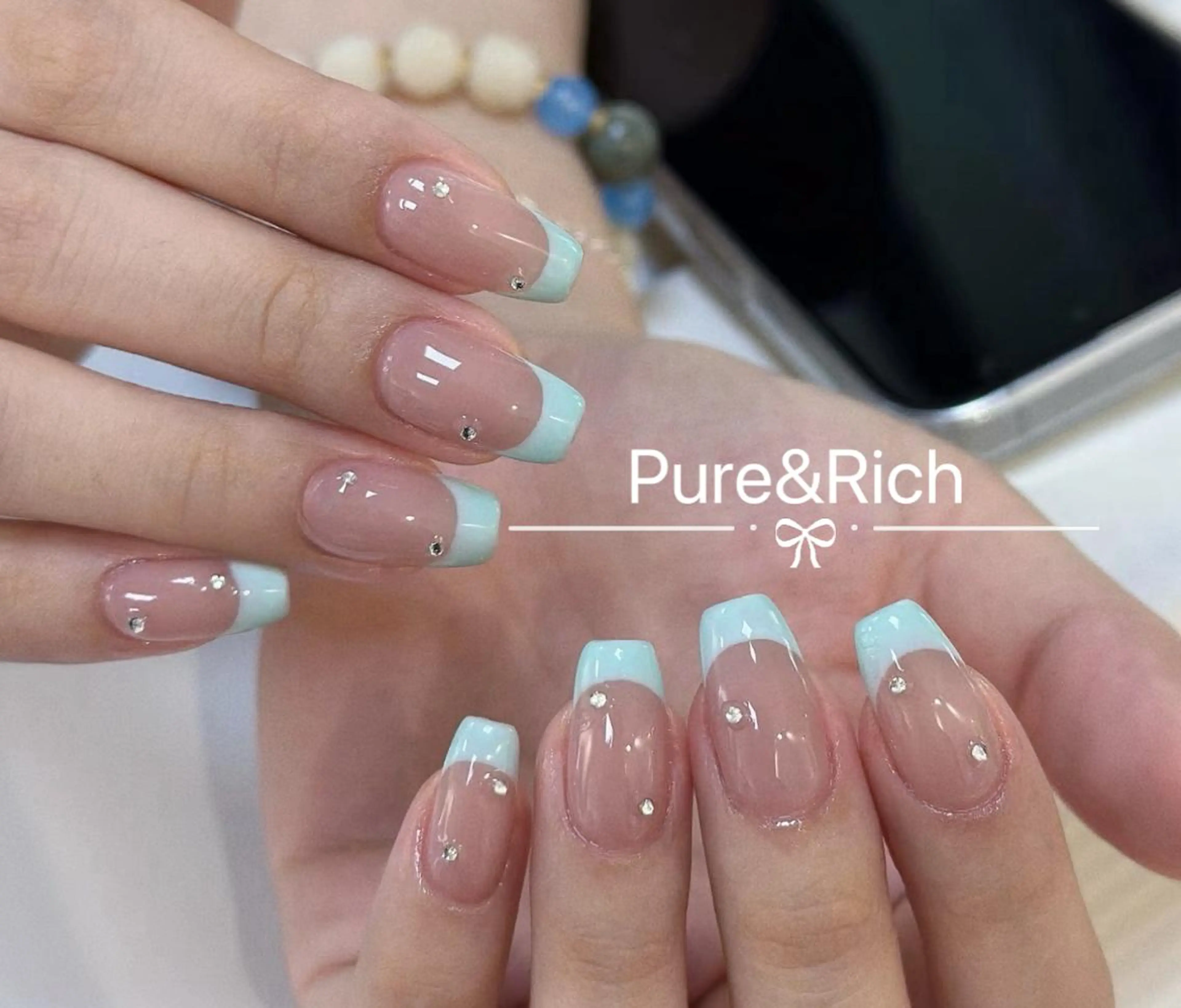 ネイル ハンドネイル 🎀 Ayaka_nailのネイルデザイン